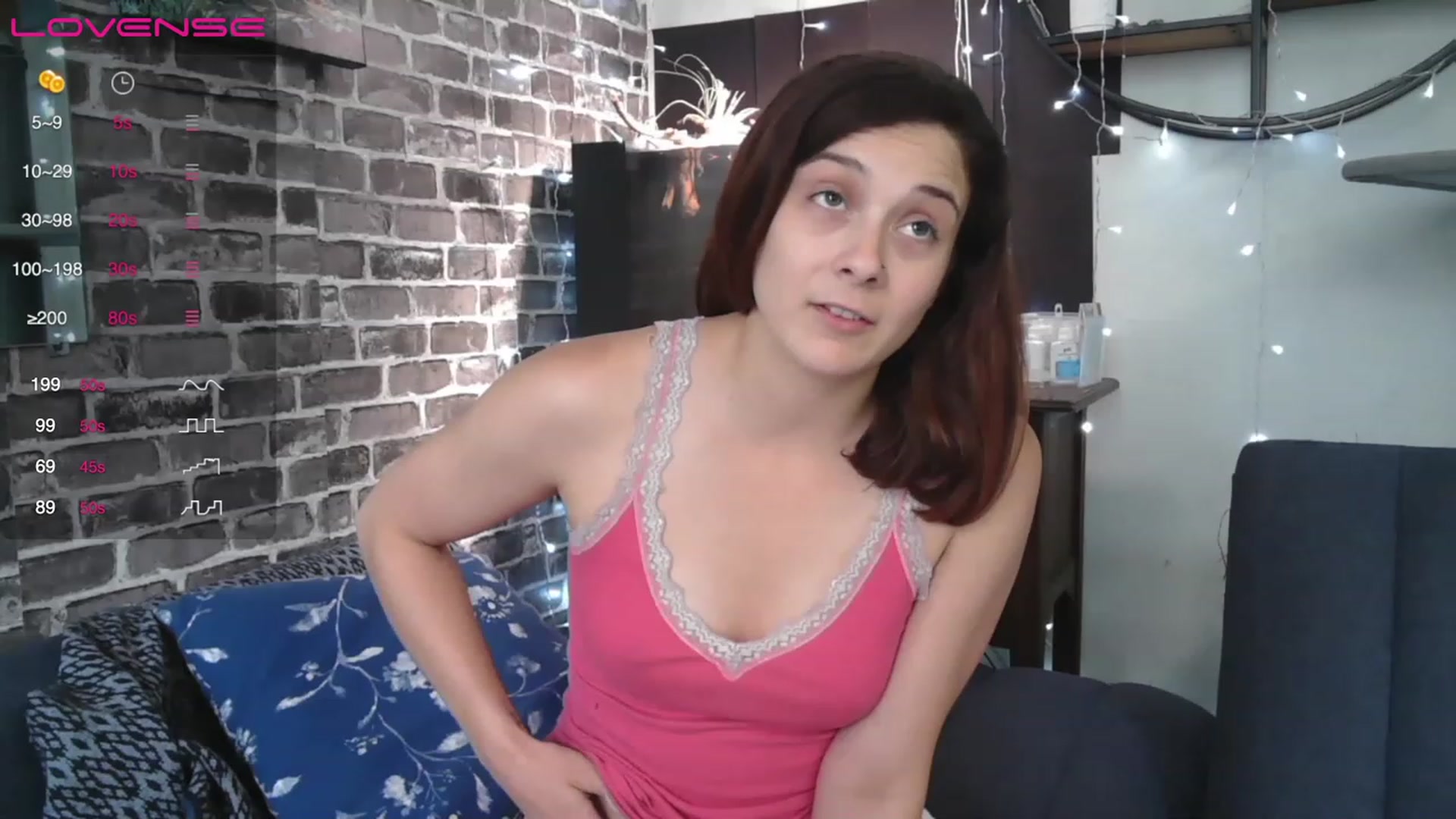 Gallery image thumbnail from AriaFields's myfreecams stream on, 06/22/2023, 17:43 image 8 of 20