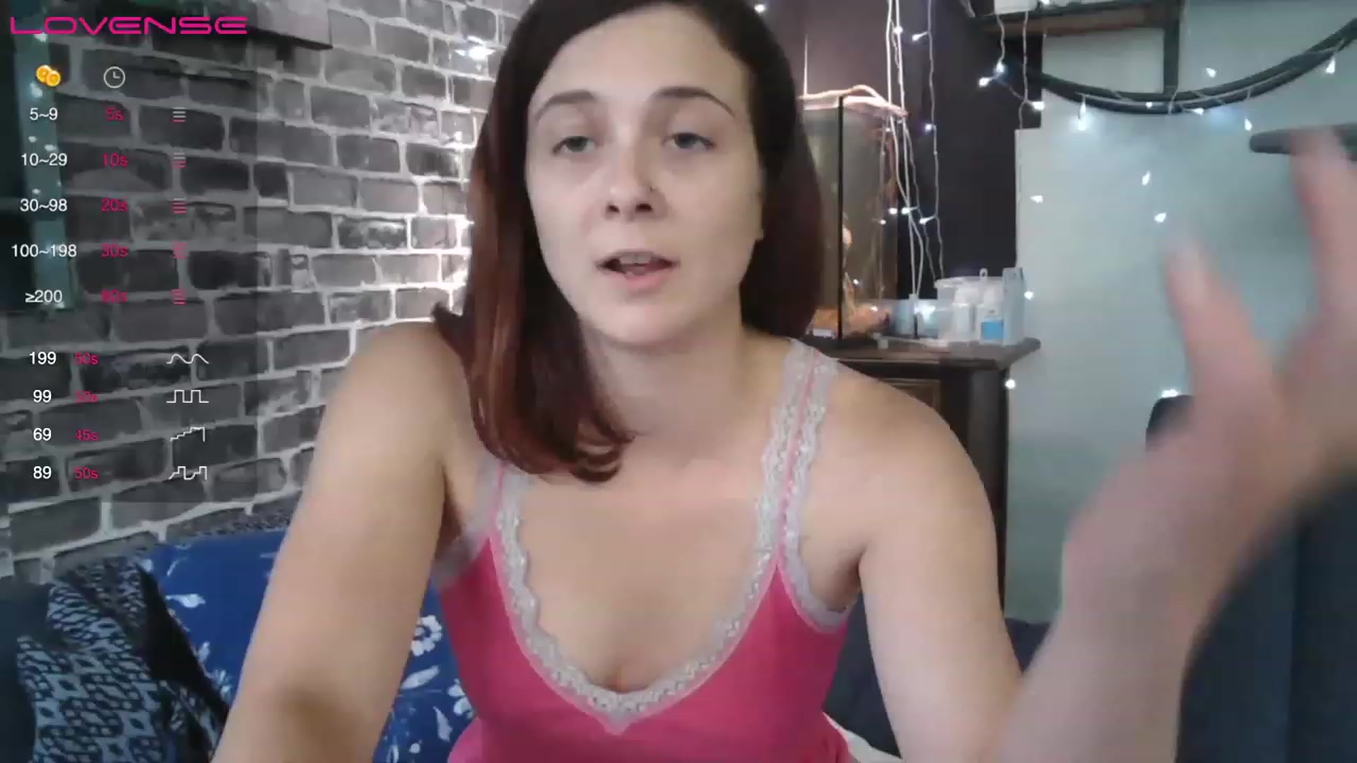 Gallery image thumbnail from AriaFields's myfreecams stream on, 06/22/2023, 17:43 image 2 of 20