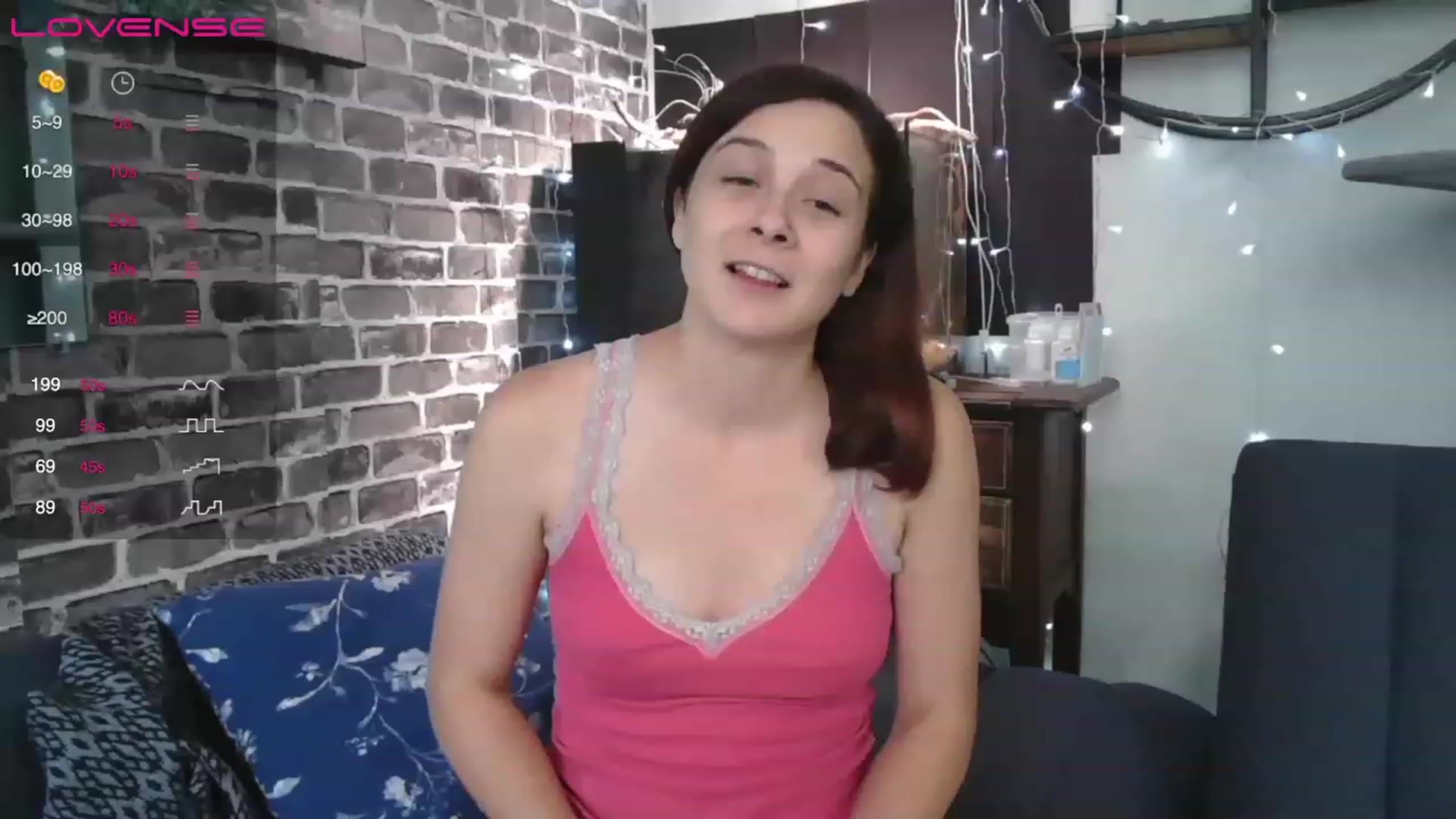 Gallery image thumbnail from AriaFields's myfreecams stream on, 06/22/2023, 17:43 image 7 of 20