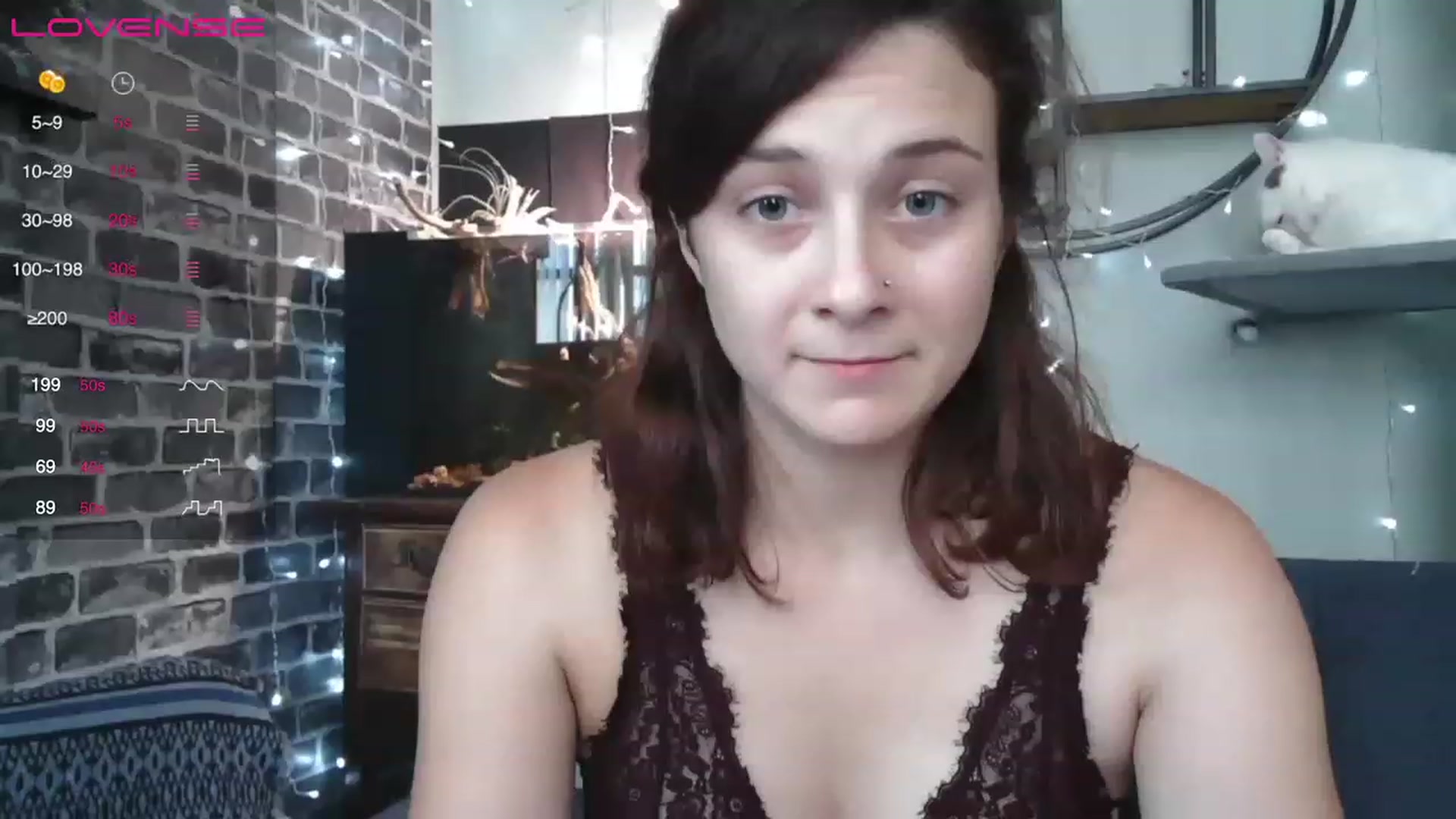 Gallery image thumbnail from AriaFields's myfreecams stream on, 06/26/2023, 20:06 image 4 of 20