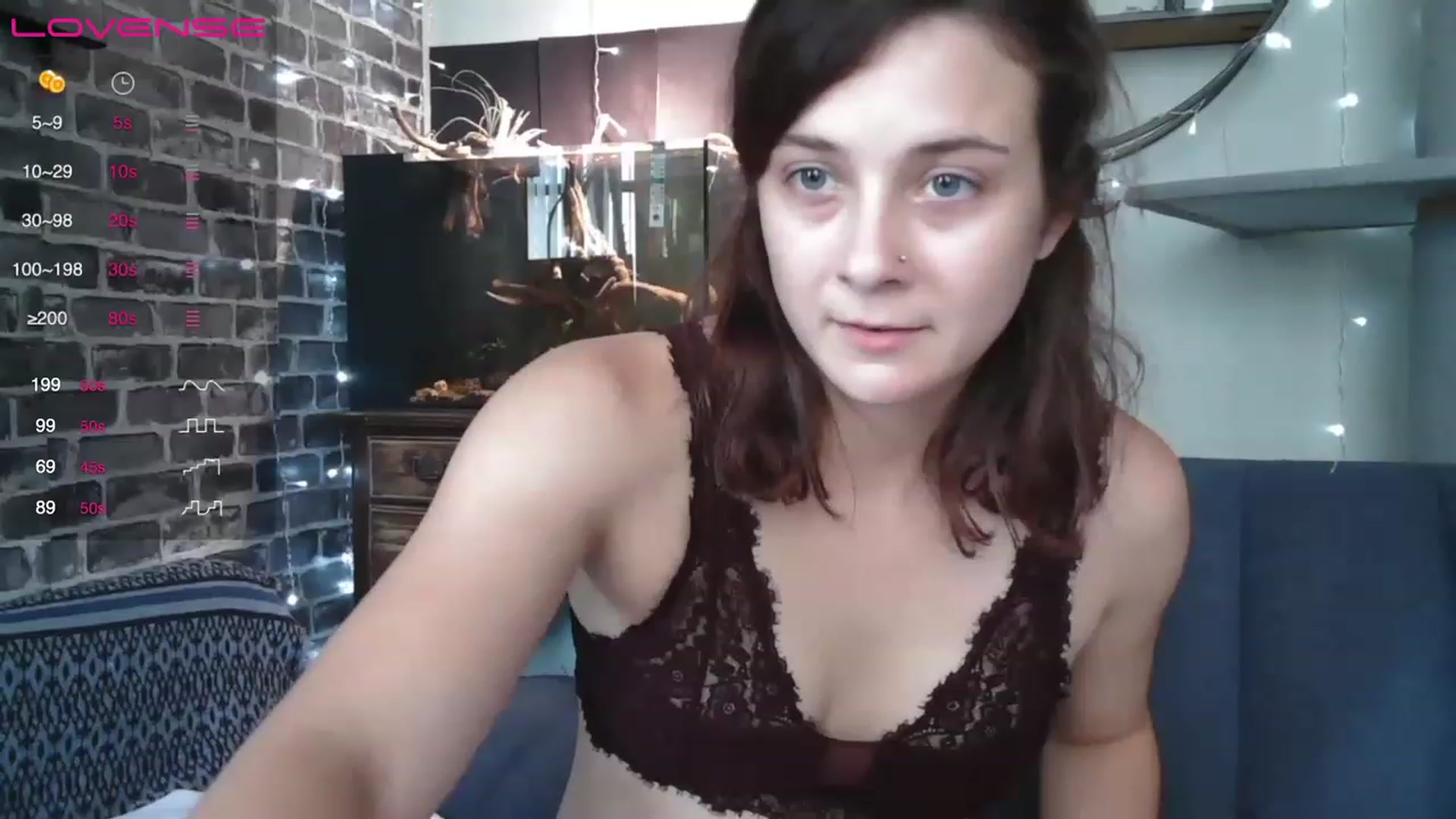 Gallery image thumbnail from AriaFields's myfreecams stream on, 06/26/2023, 20:06 image 7 of 20