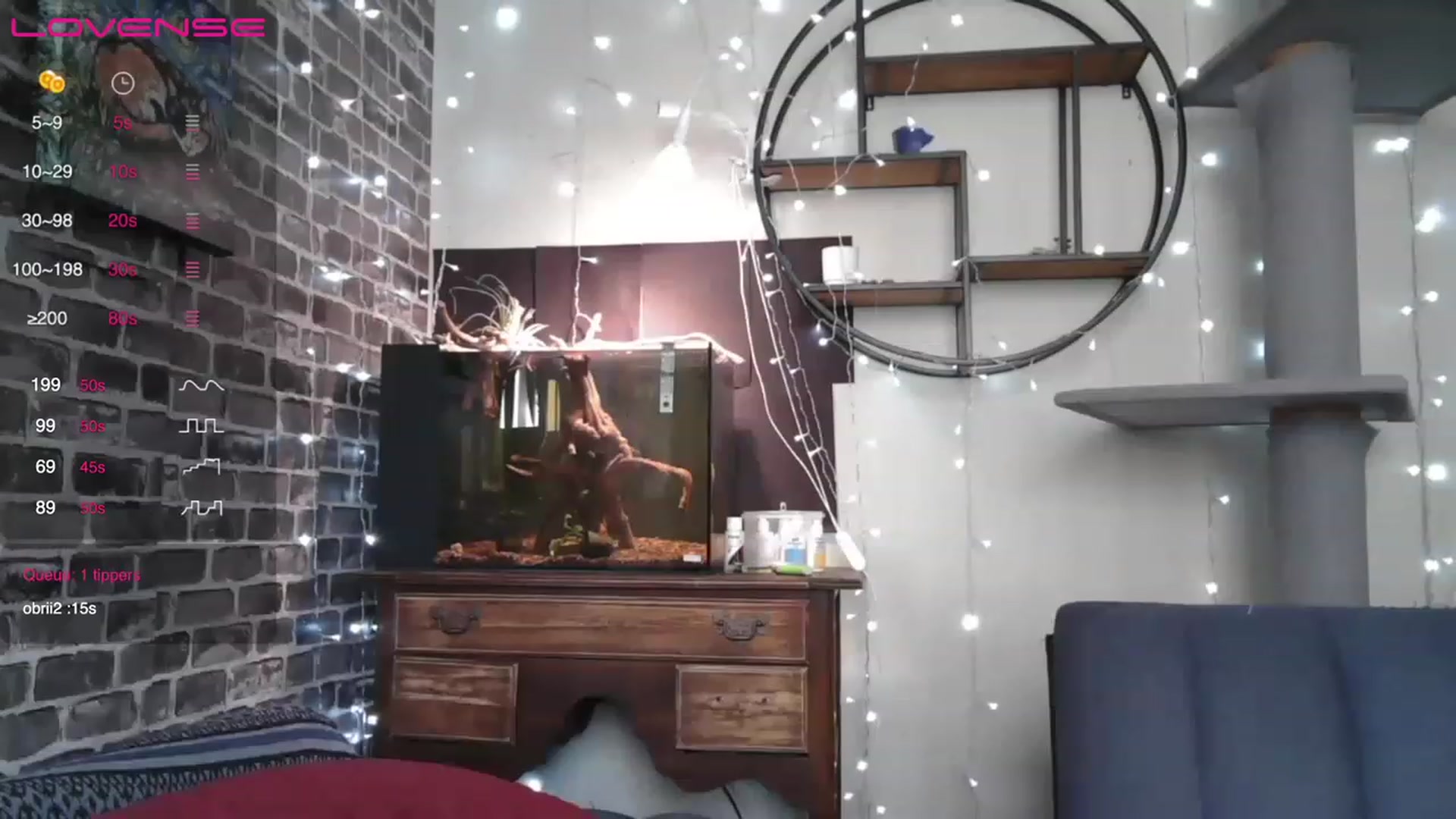 Gallery image thumbnail from AriaFields's myfreecams stream on, 06/26/2023, 20:57 image 19 of 20