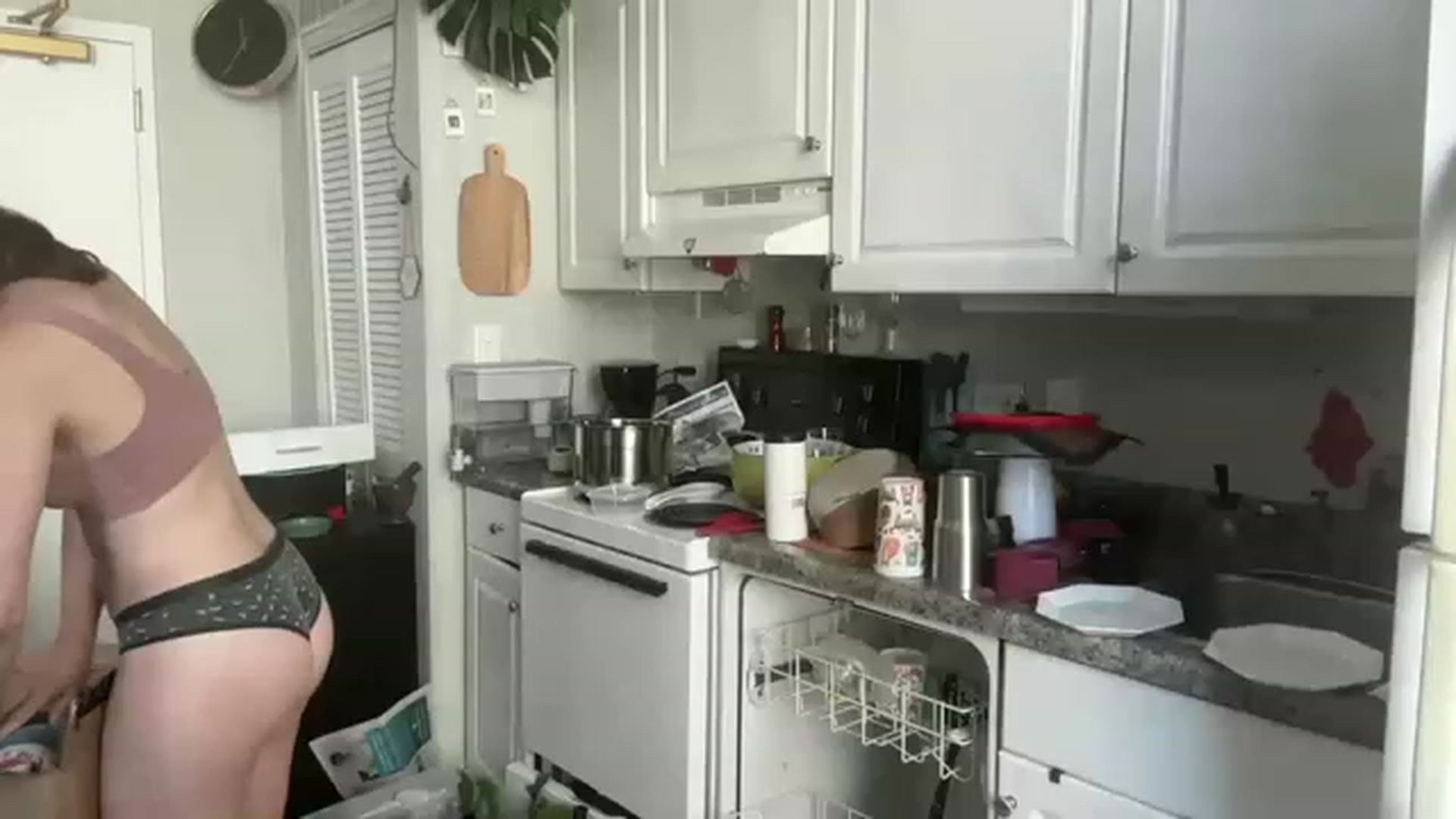 Gallery image thumbnail from AriaFields's myfreecams stream on, 08/17/2023, 15:42 image 13 of 20