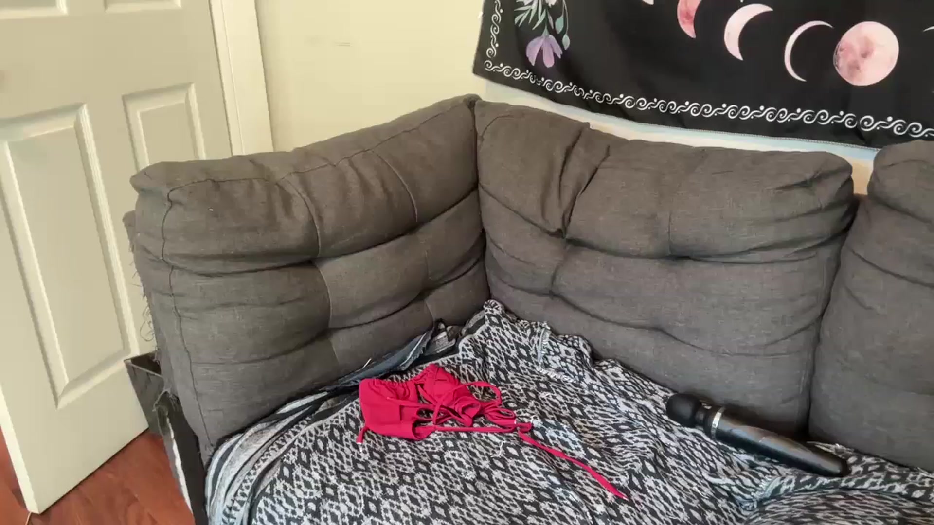 Gallery image thumbnail from AriaFields's myfreecams stream on, 02/01/2024, 21:36 image 6 of 20