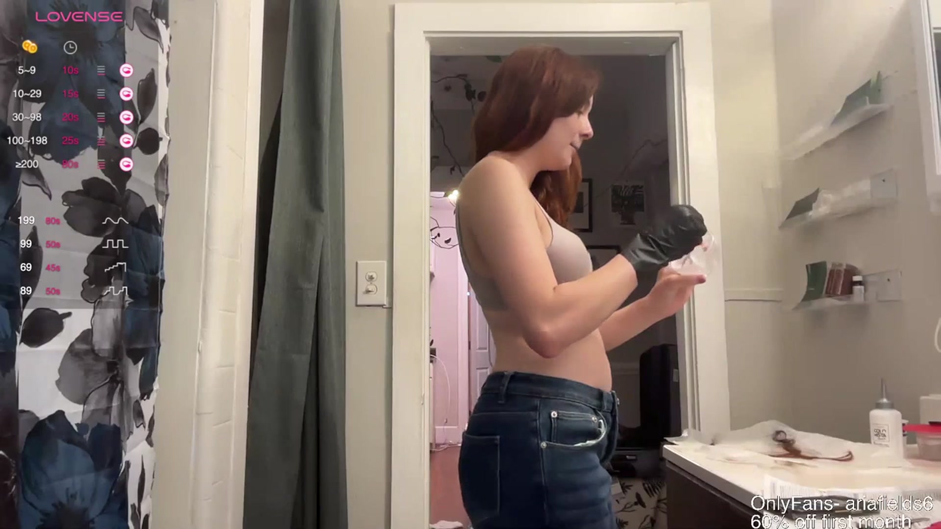 Gallery image thumbnail from AriaFields's myfreecams stream on, 02/27/2024, 02:24 image 13 of 20