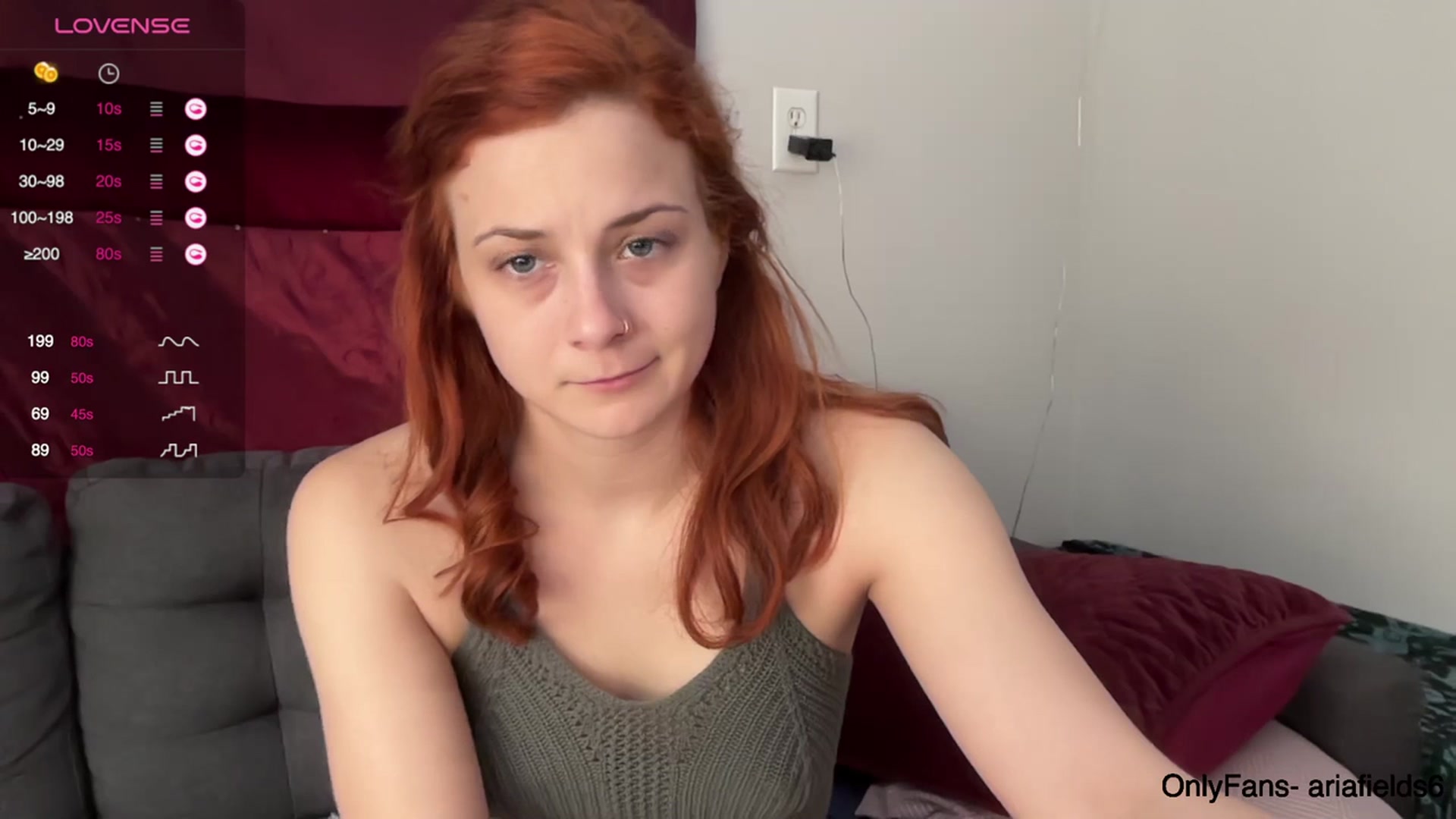 Gallery image thumbnail from AriaFields's myfreecams stream on, 03/18/2024, 17:25 image 18 of 20