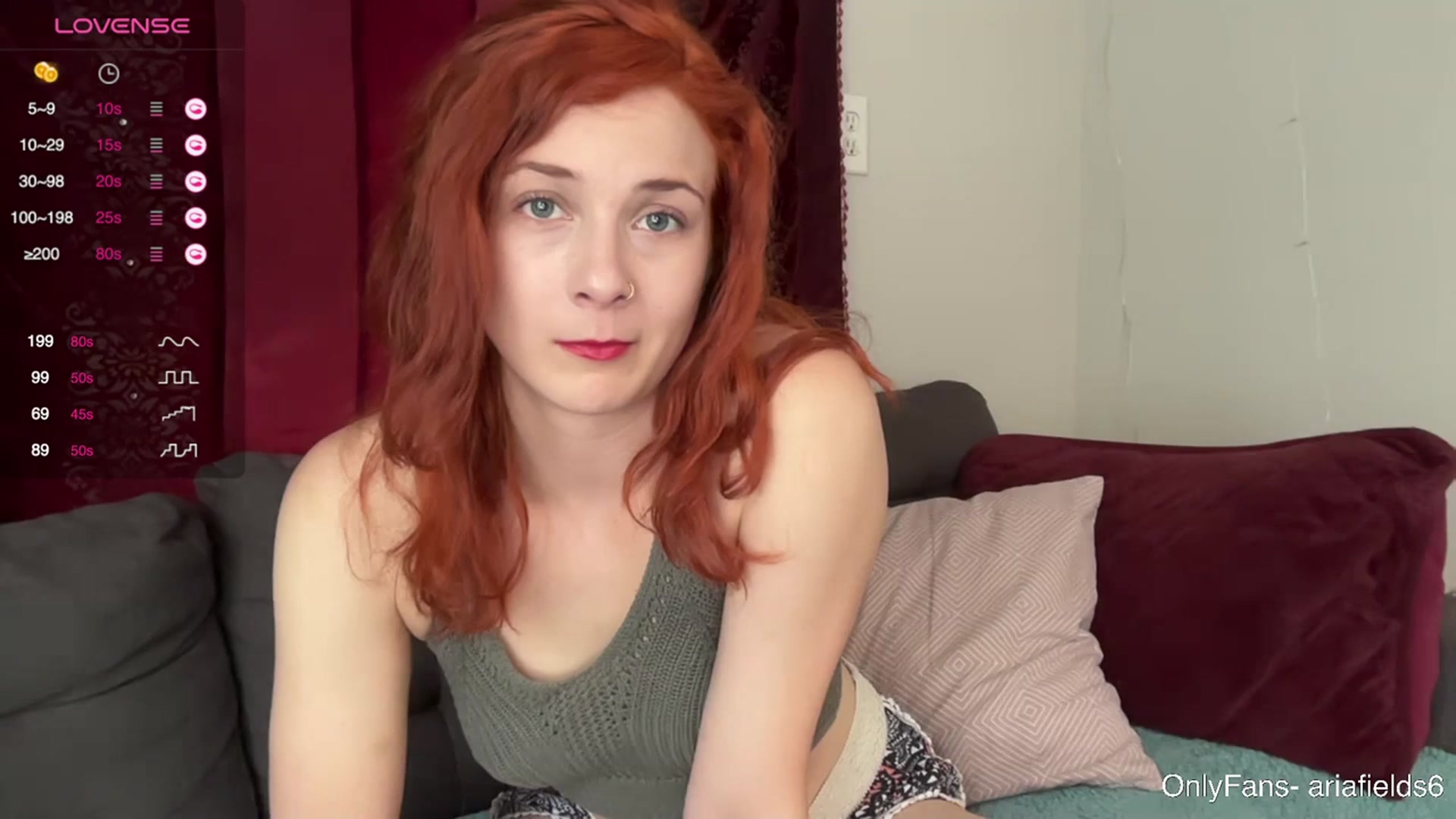 Gallery image thumbnail from AriaFields's myfreecams stream on, 03/25/2024, 16:41 image 15 of 20