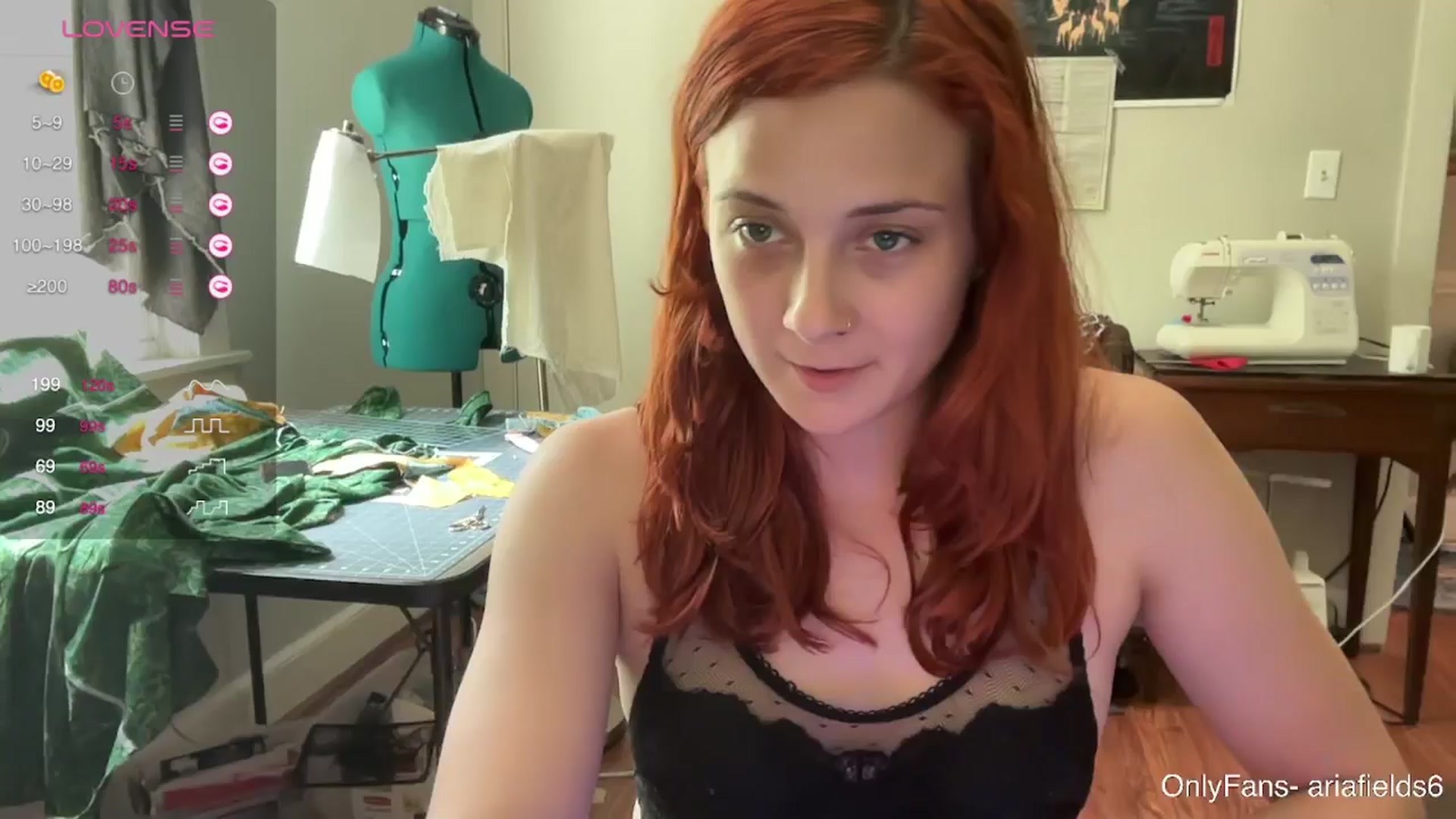 Gallery image thumbnail from AriaFields's myfreecams stream on, 05/24/2024, 17:59 image 11 of 20