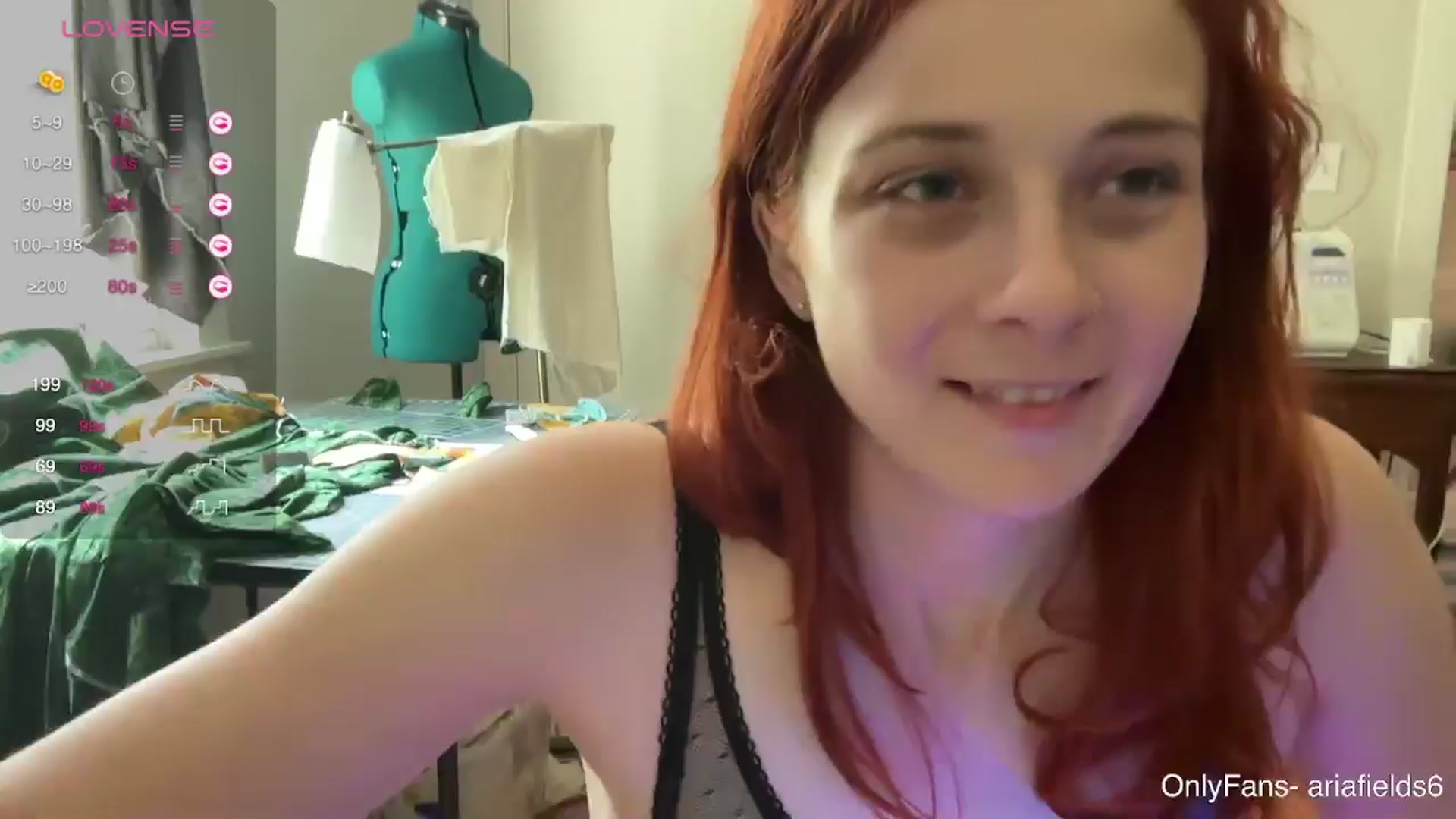 Gallery image thumbnail from AriaFields's myfreecams stream on, 05/24/2024, 17:59 image 14 of 20