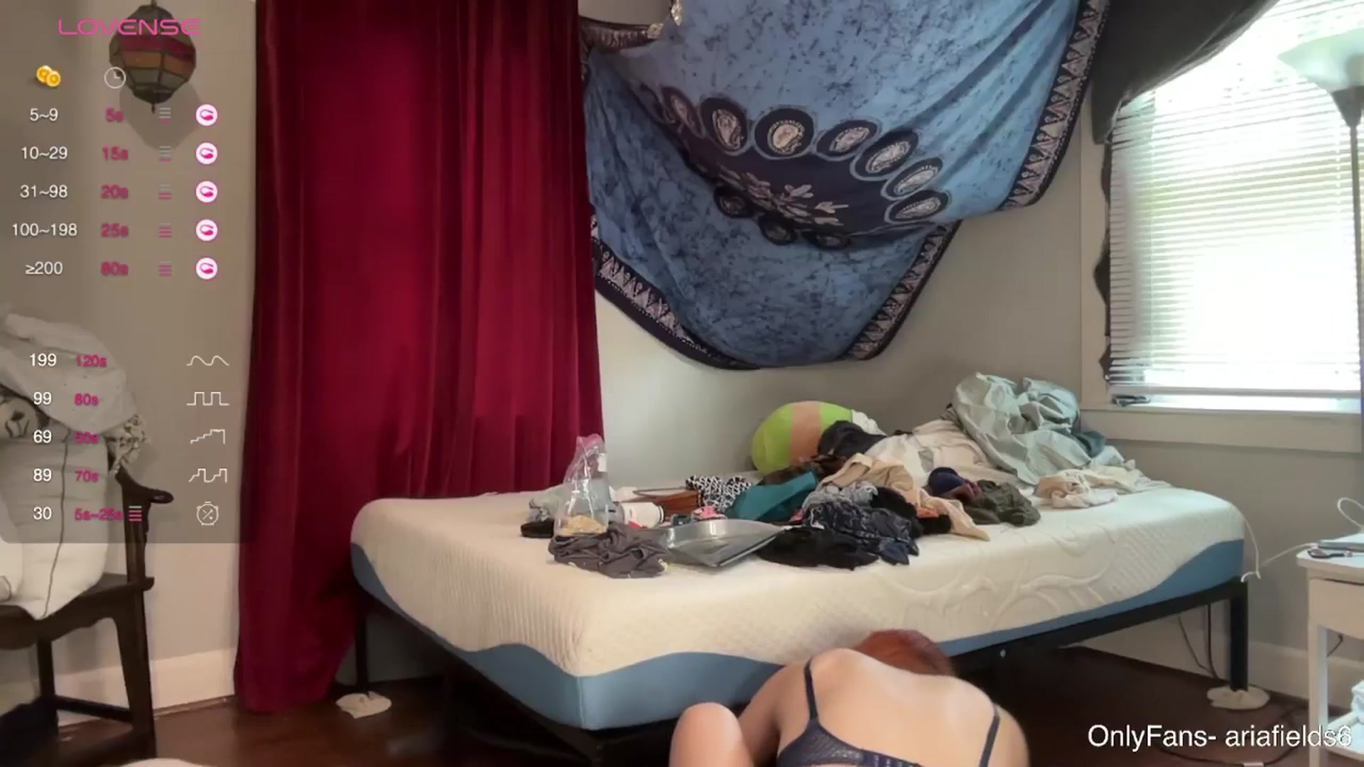Gallery image thumbnail from AriaFields's myfreecams stream on, 06/19/2024, 17:13 image 6 of 20