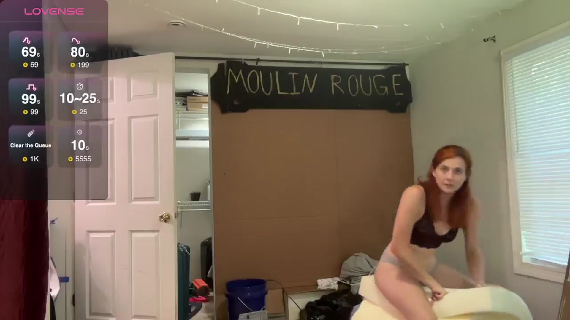 Gallery image thumbnail from AriaFields's myfreecams stream on, 08/21/2024, 17:31 image 11 of 20