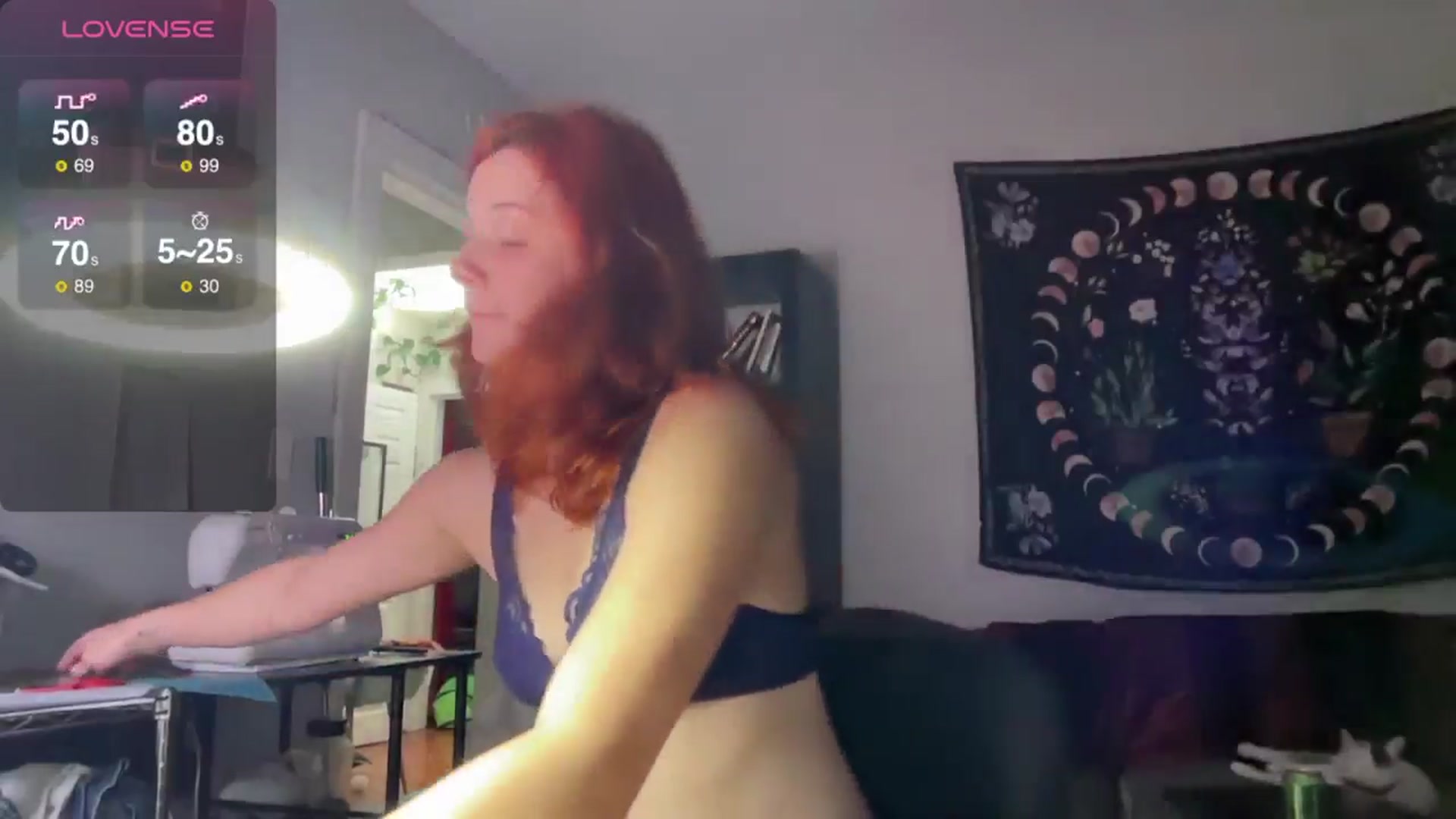 Gallery image thumbnail from AriaFields's myfreecams stream on, 11/18/2024, 22:54 image 15 of 20
