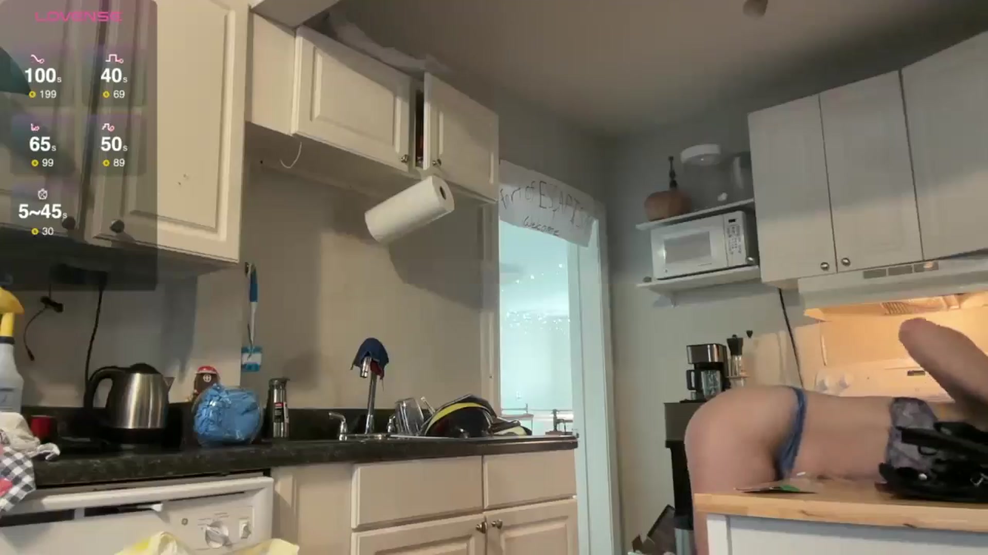 Gallery image thumbnail from AriaFields's myfreecams stream on, 02/27/2025, 20:27 image 8 of 20