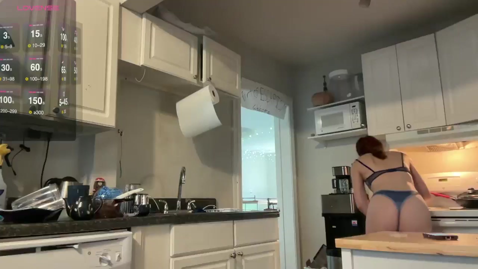 Gallery image thumbnail from AriaFields's myfreecams stream on, 02/27/2025, 20:27 image 1 of 20
