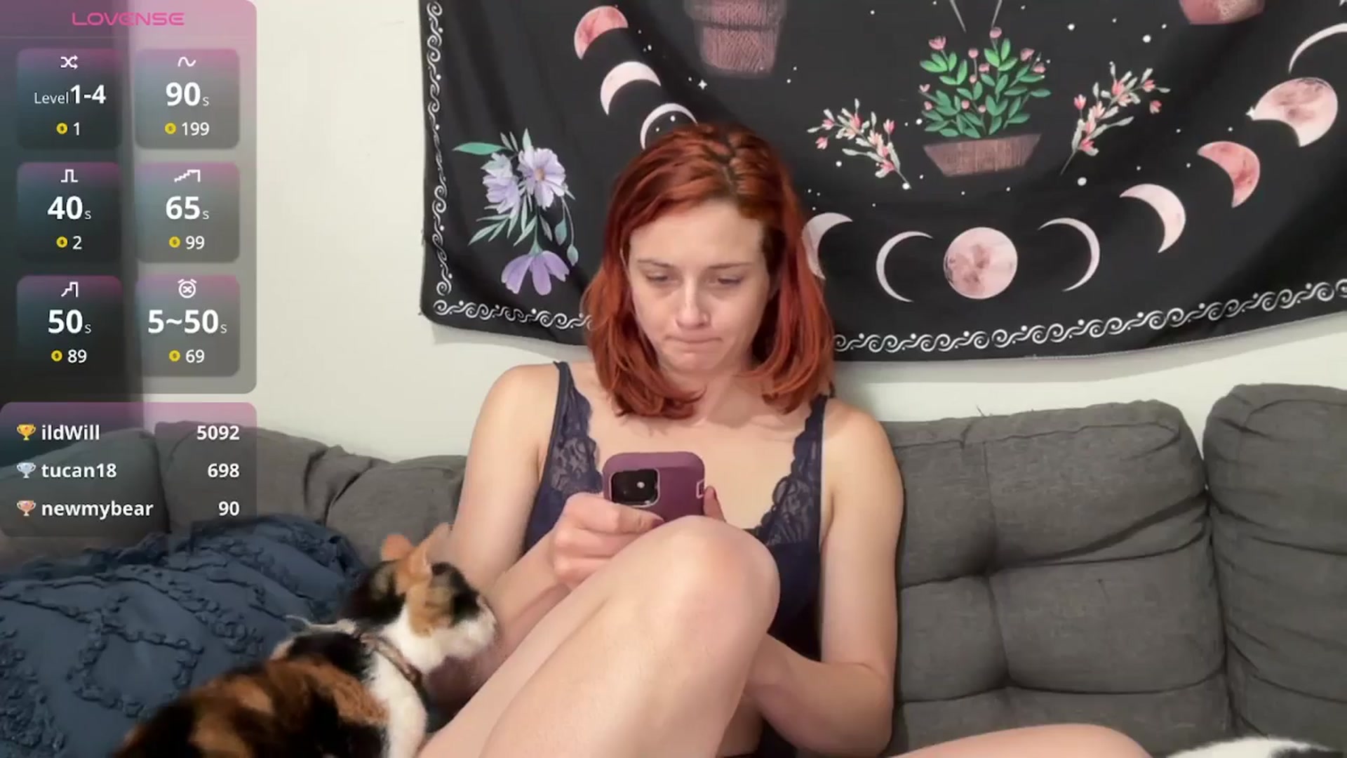 Gallery image thumbnail from AriaFields's myfreecams stream on, 05/21/2025, 16:39 image 9 of 20