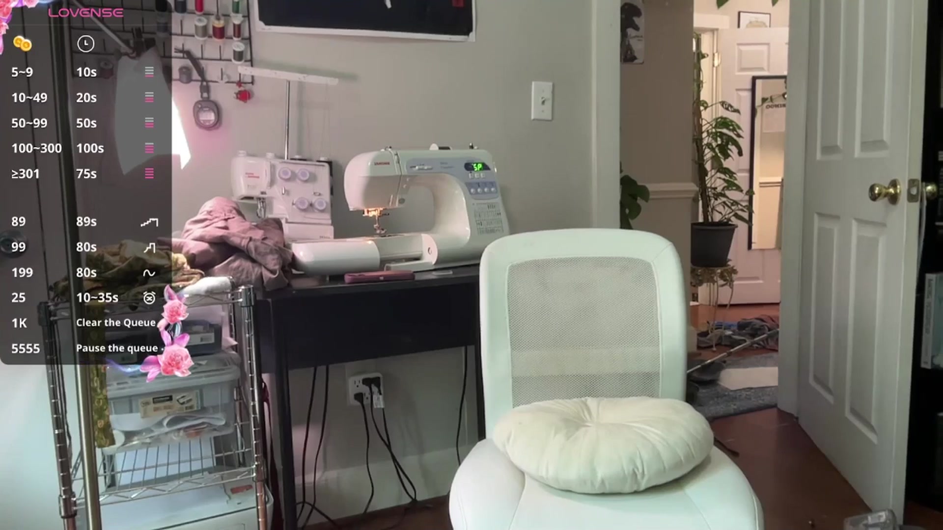 Gallery image thumbnail from AriaFields's myfreecams stream on, 05/30/2025, 17:05 image 5 of 20