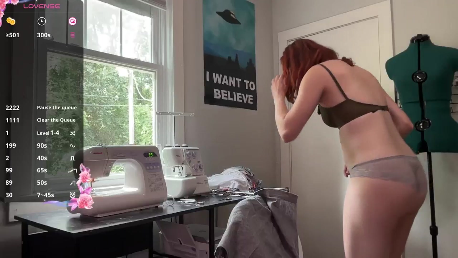 Gallery image thumbnail from AriaFields's myfreecams stream on, 07/10/2025, 15:44 image 10 of 20