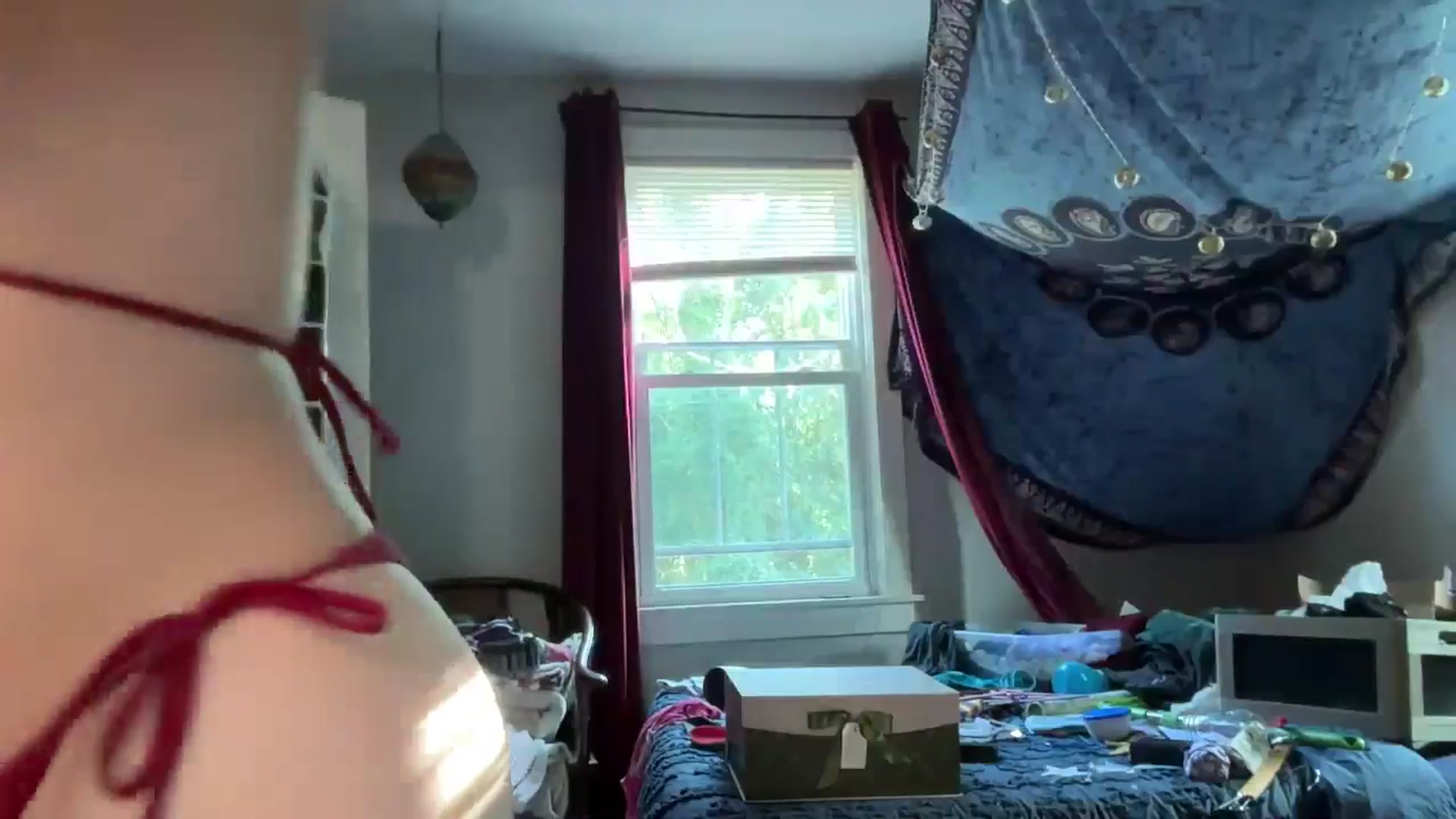 Gallery image thumbnail from AriaFields's myfreecams stream on, 10/07/2025, 21:10 image 13 of 20
