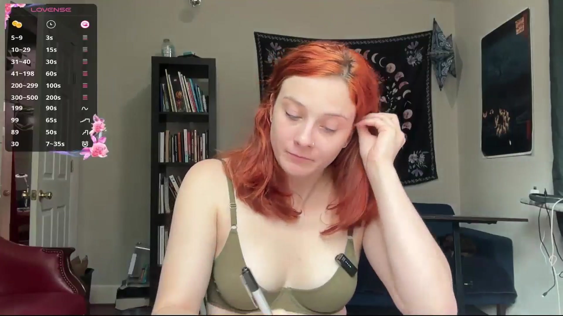 Gallery image thumbnail from AriaFields's myfreecams stream on, 02/25/2026, 21:53 image 2 of 20