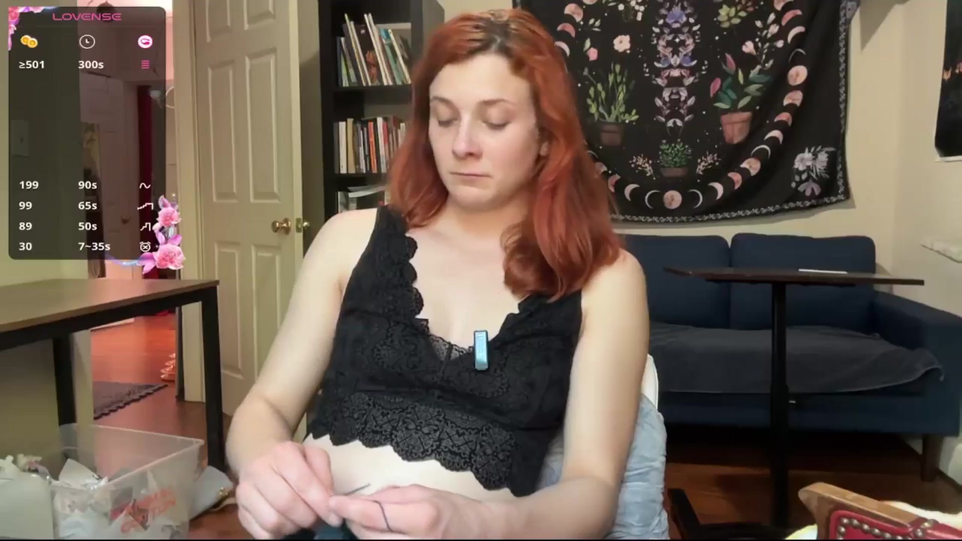 Gallery image thumbnail from AriaFields's myfreecams stream on, 04/07/2026, 23:04 image 11 of 20