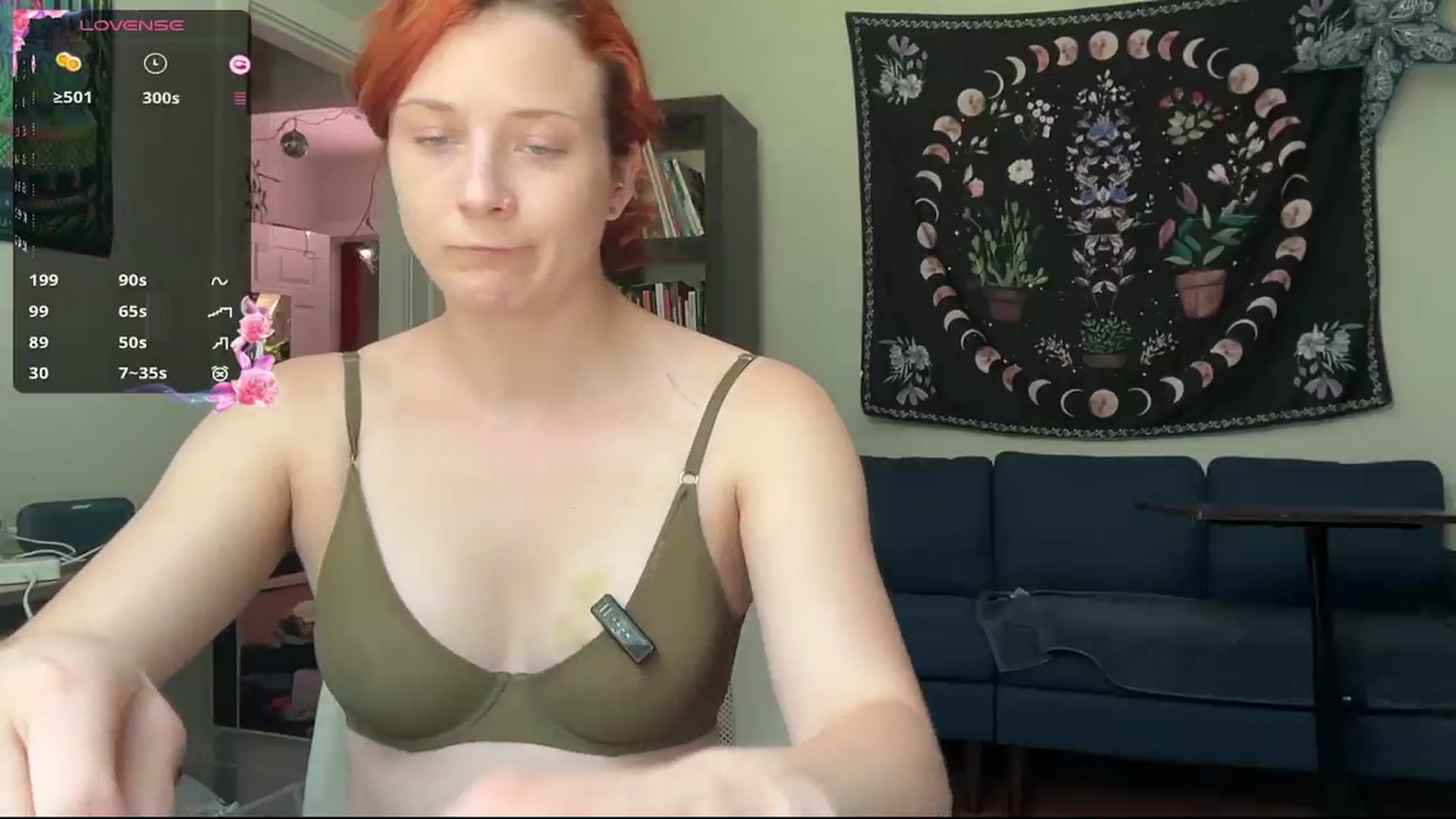 Gallery image thumbnail from AriaFields's myfreecams stream on, 04/08/2026, 19:32 image 11 of 20