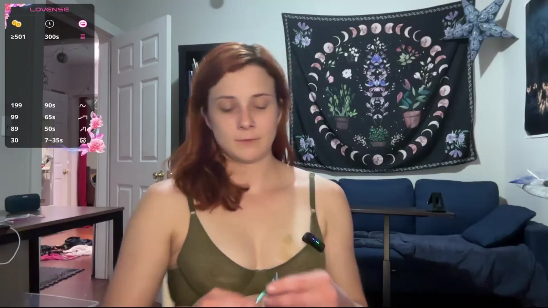 Gallery image thumbnail from AriaFields's myfreecams stream on, 04/10/2026, 01:57 image 14 of 20