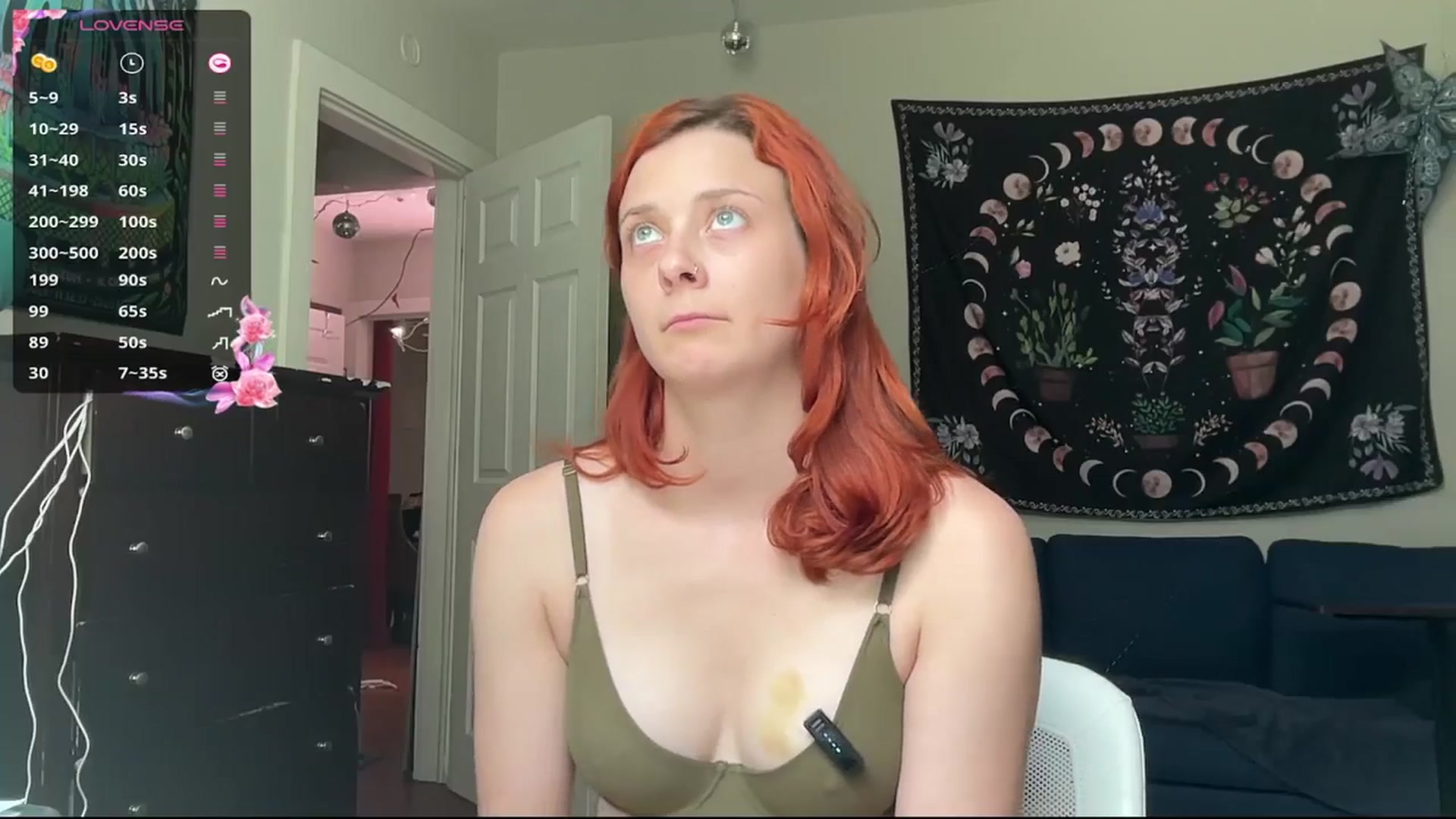 Gallery image thumbnail from AriaFields's myfreecams stream on, 04/10/2026, 20:11 image 3 of 20