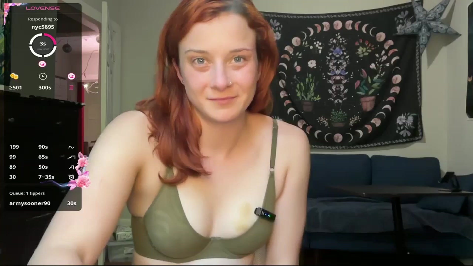 Gallery image thumbnail from AriaFields's myfreecams stream on, 04/10/2026, 22:40 image 10 of 20