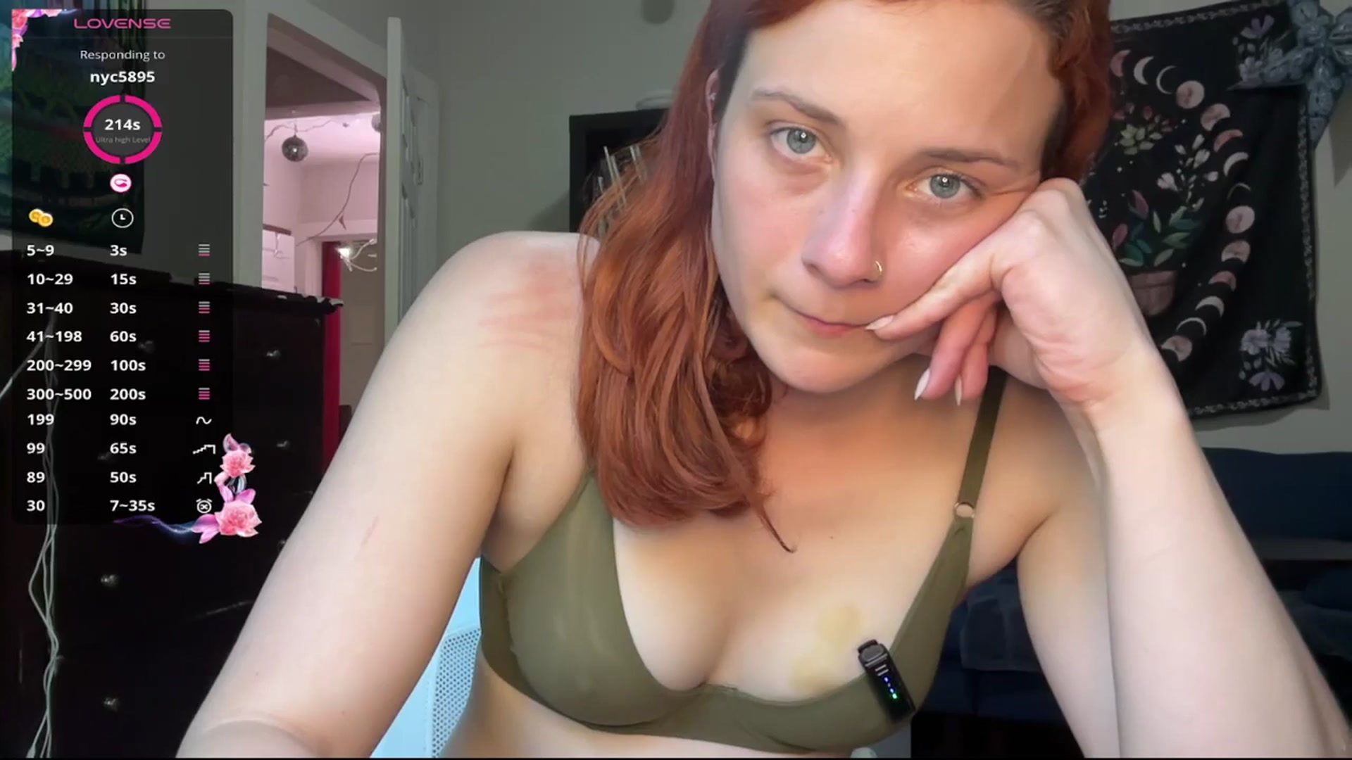 Gallery image thumbnail from AriaFields's myfreecams stream on, 04/10/2026, 22:40 image 20 of 20