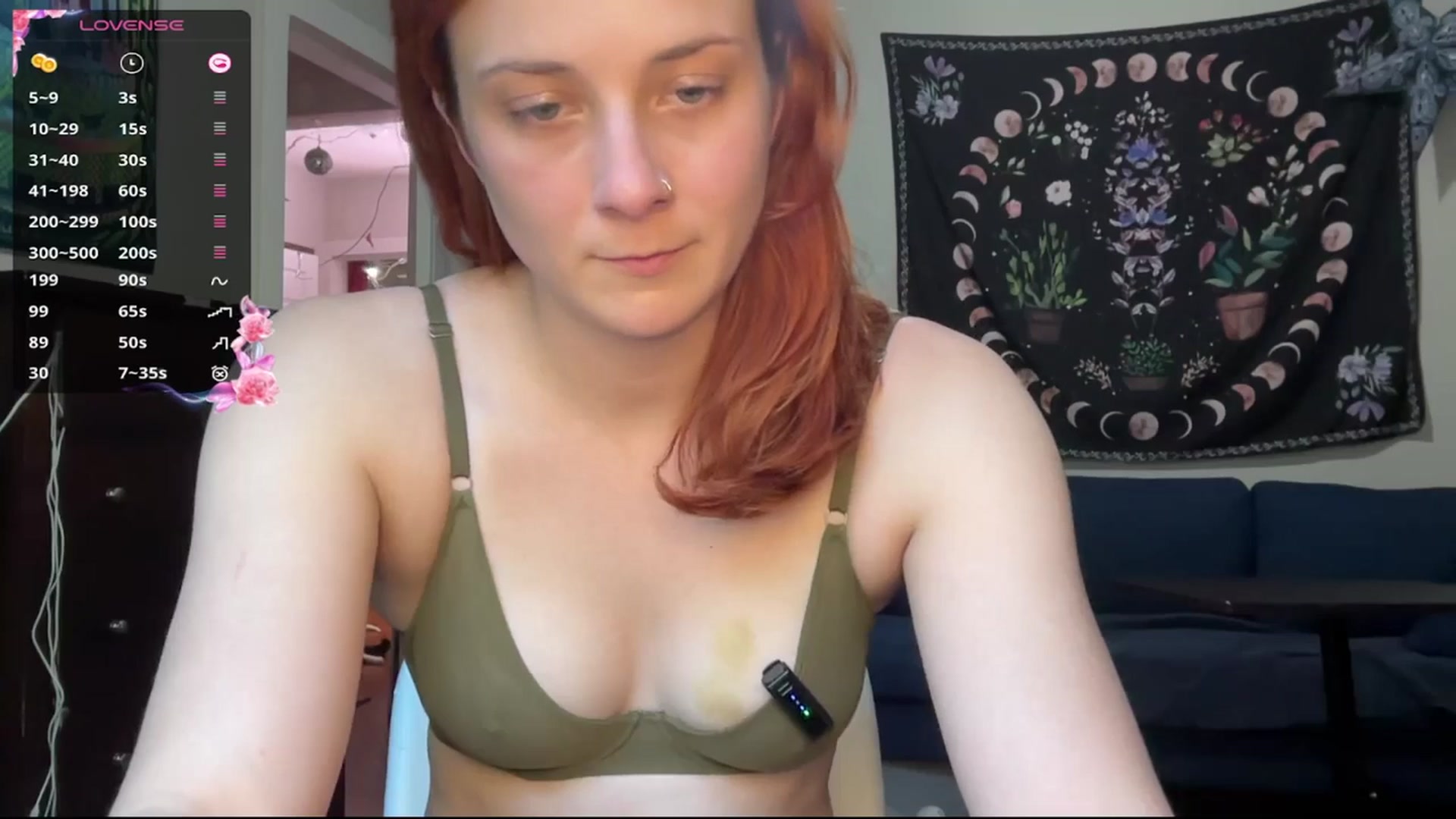 Gallery image thumbnail from AriaFields's myfreecams stream on, 04/10/2026, 22:40 image 18 of 20