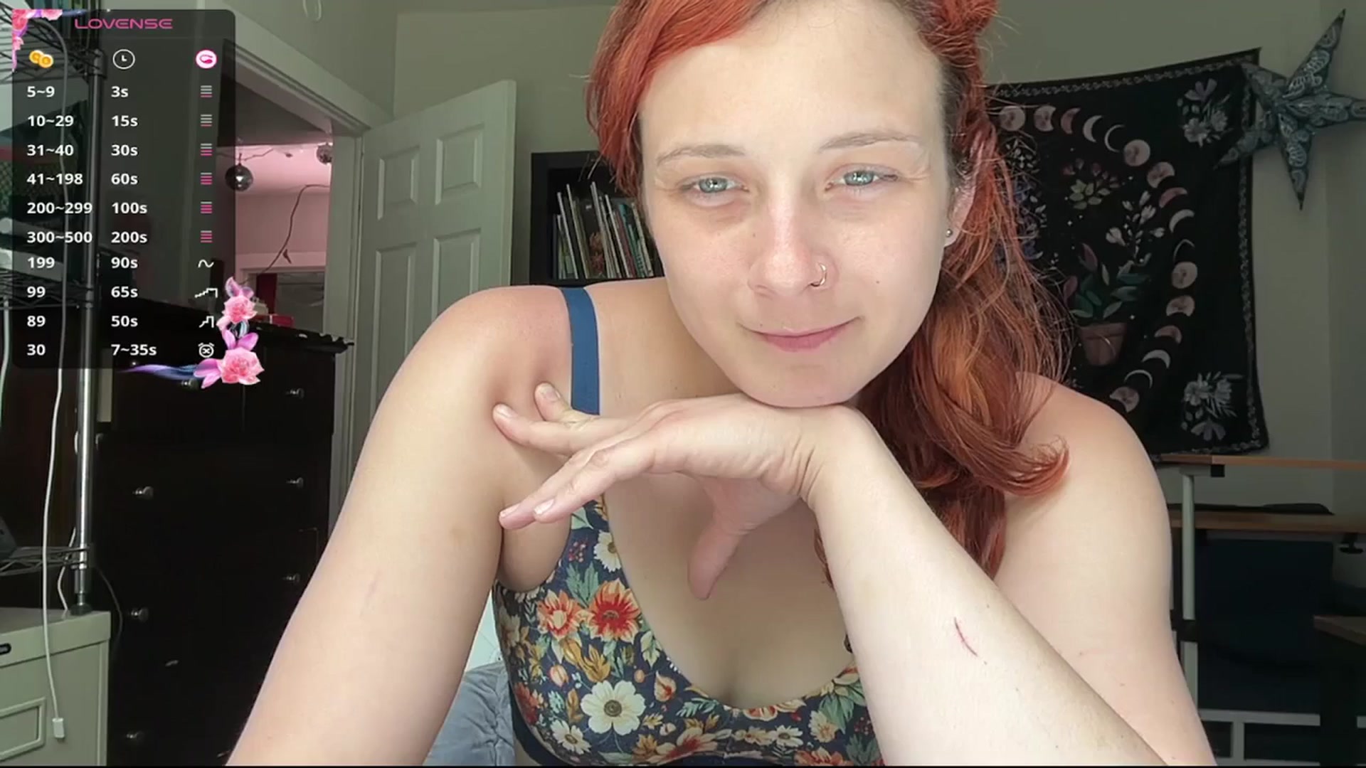 Gallery image thumbnail from AriaFields's myfreecams stream on, 04/20/2026, 18:18 image 9 of 20