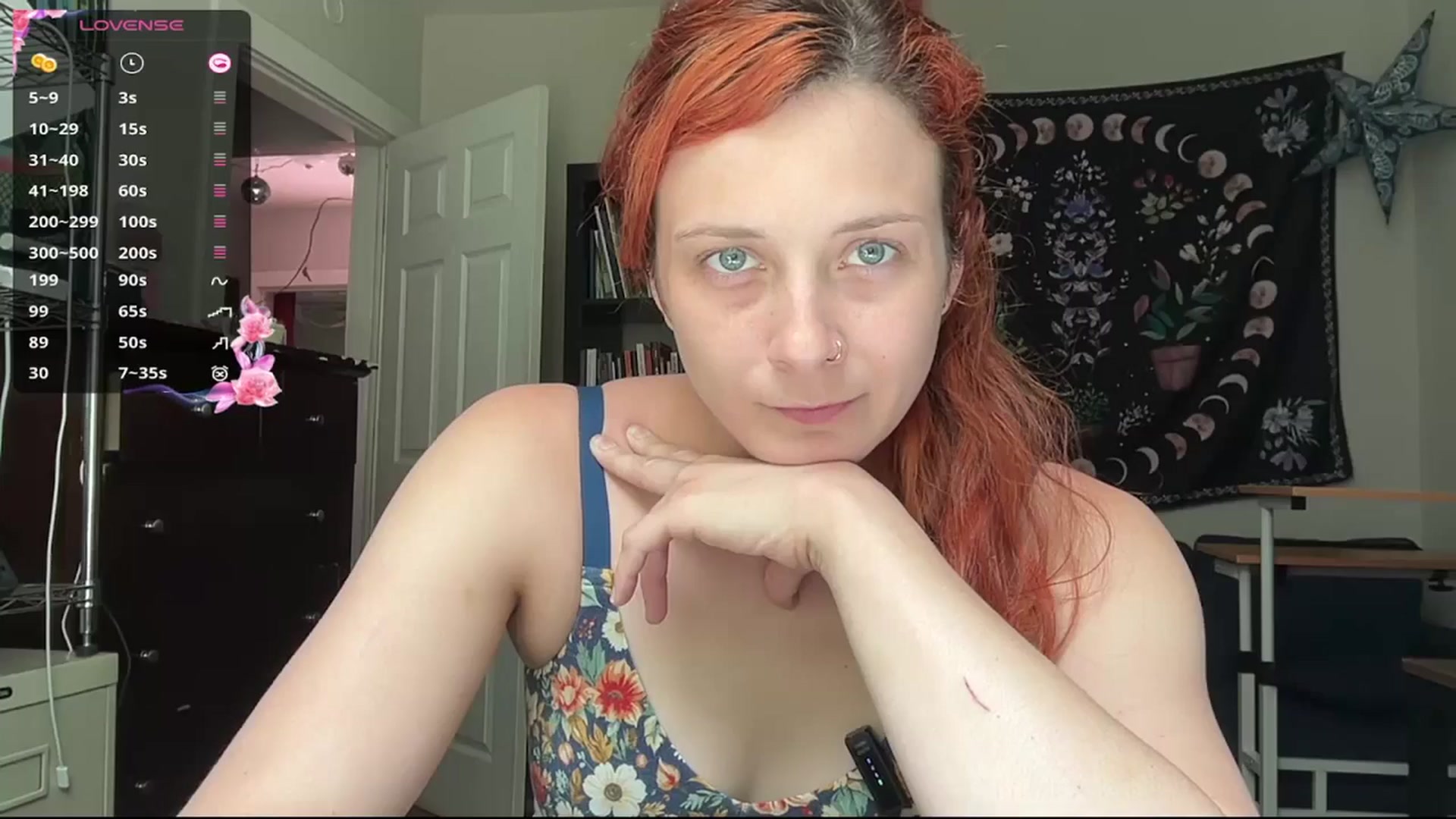 Gallery image thumbnail from AriaFields's myfreecams stream on, 04/20/2026, 18:18 image 2 of 20