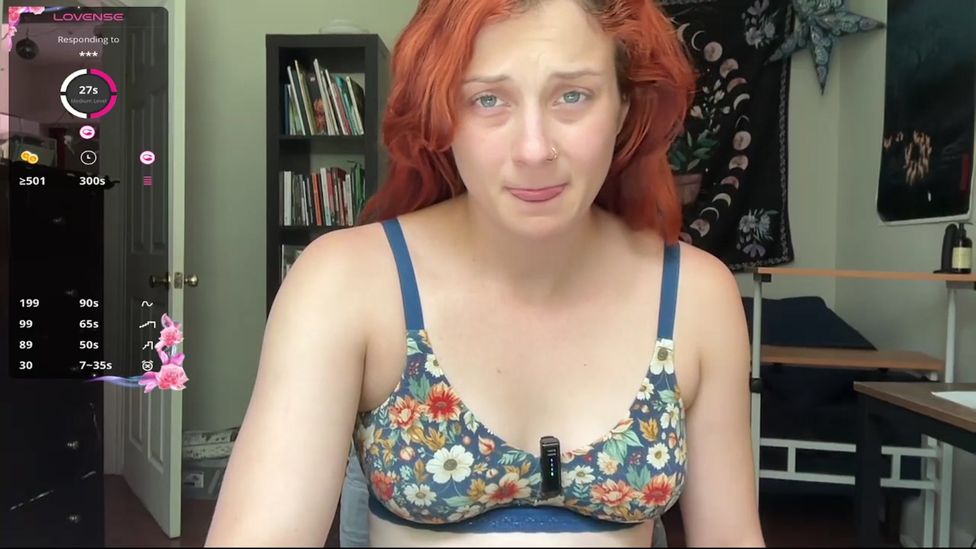 Gallery image thumbnail from AriaFields's myfreecams stream on, 04/27/2026, 18:23 image 19 of 20