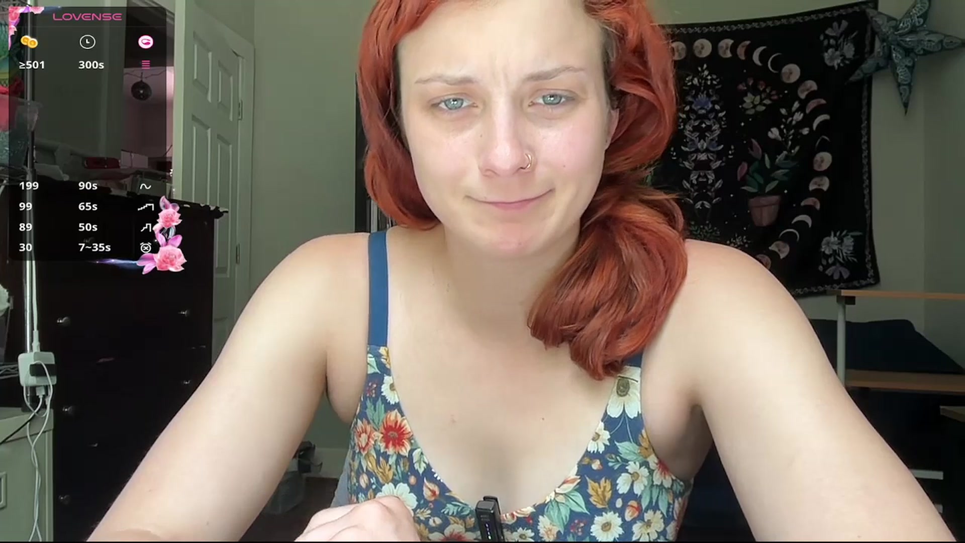 Gallery image thumbnail from AriaFields's myfreecams stream on, 04/27/2026, 18:23 image 13 of 20