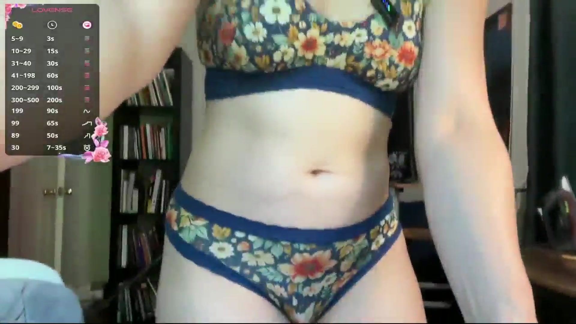 Gallery image thumbnail from AriaFields's myfreecams stream on, 04/27/2026, 22:57 image 2 of 20