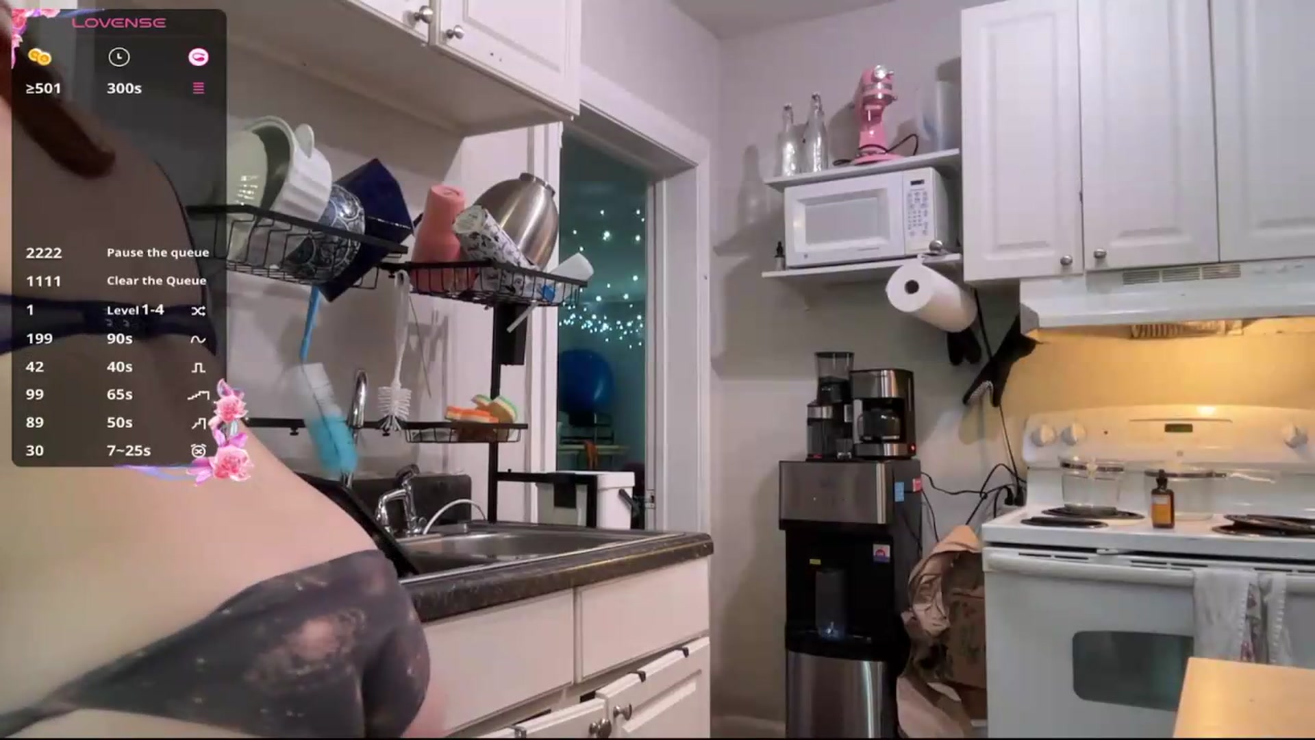 Gallery image thumbnail from AriaFields's myfreecams stream on, 05/13/2026, 16:05 image 16 of 20