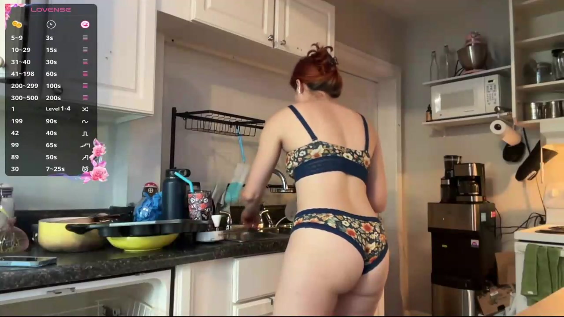 Gallery image thumbnail from AriaFields's myfreecams stream on, 05/21/2026, 19:18 image 5 of 20