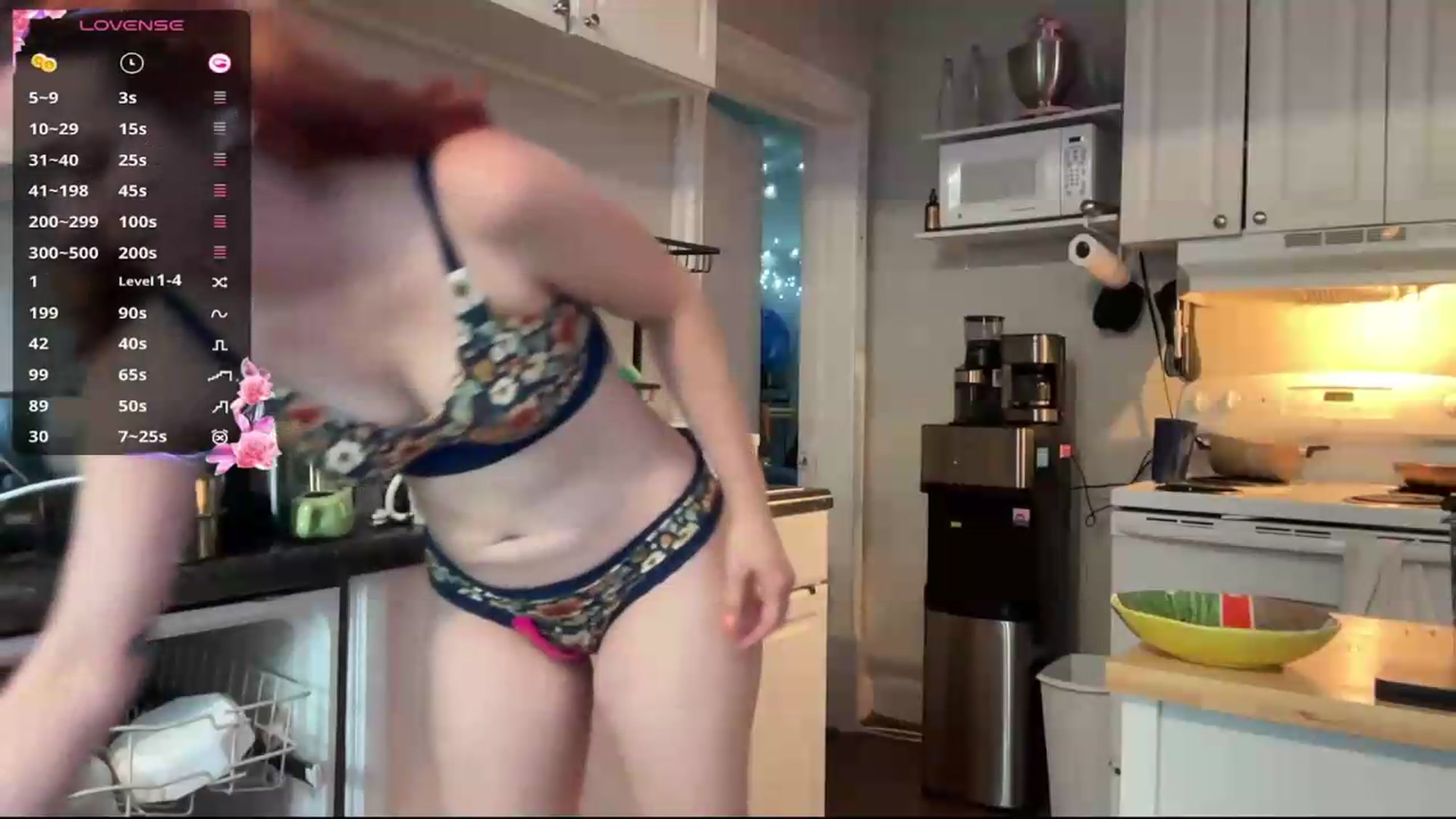 Gallery image thumbnail from AriaFields's myfreecams stream on, 05/26/2026, 20:06 image 3 of 20
