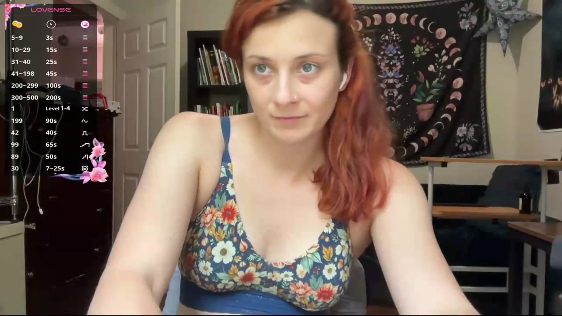 Gallery image thumbnail from AriaFields's myfreecams stream on, 05/26/2026, 21:44 image 15 of 20