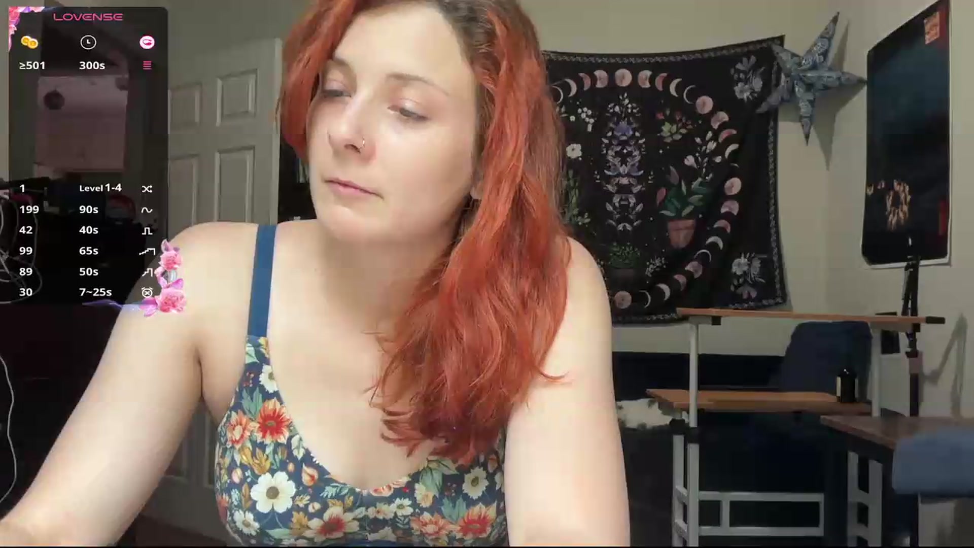 Gallery image thumbnail from AriaFields's myfreecams stream on, 05/27/2026, 15:37 image 17 of 20