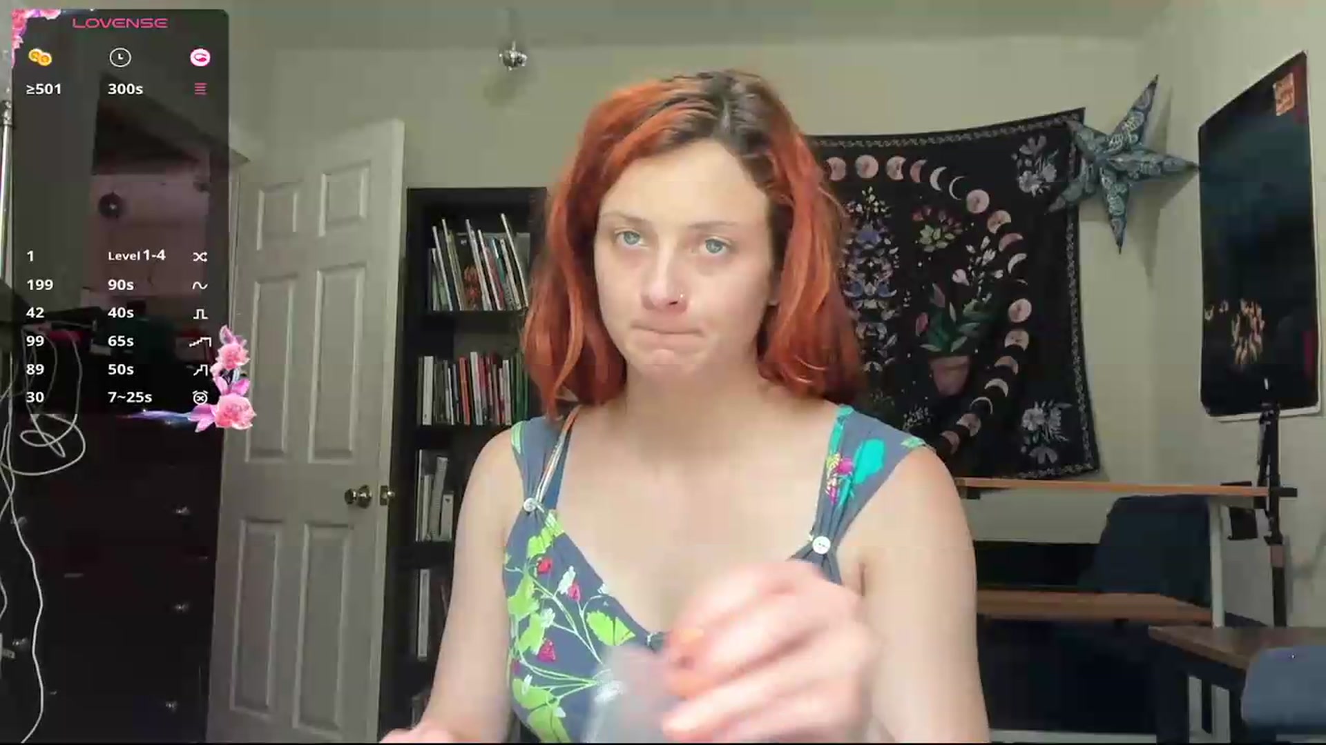 Gallery image thumbnail from AriaFields's myfreecams stream on, 05/27/2026, 18:40 image 12 of 20
