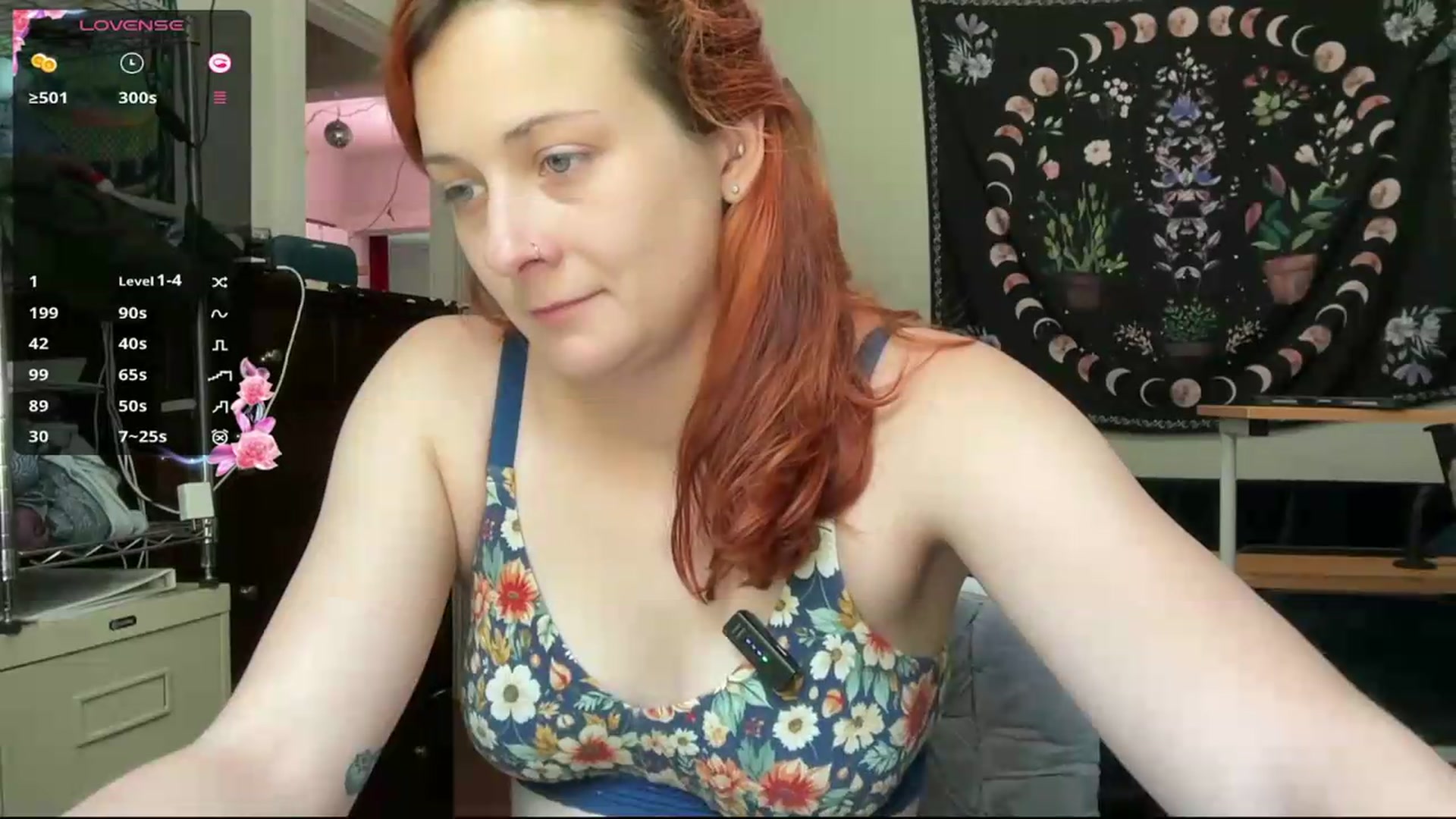Gallery image thumbnail from AriaFields's myfreecams stream on, 06/04/2026, 19:29 image 7 of 20