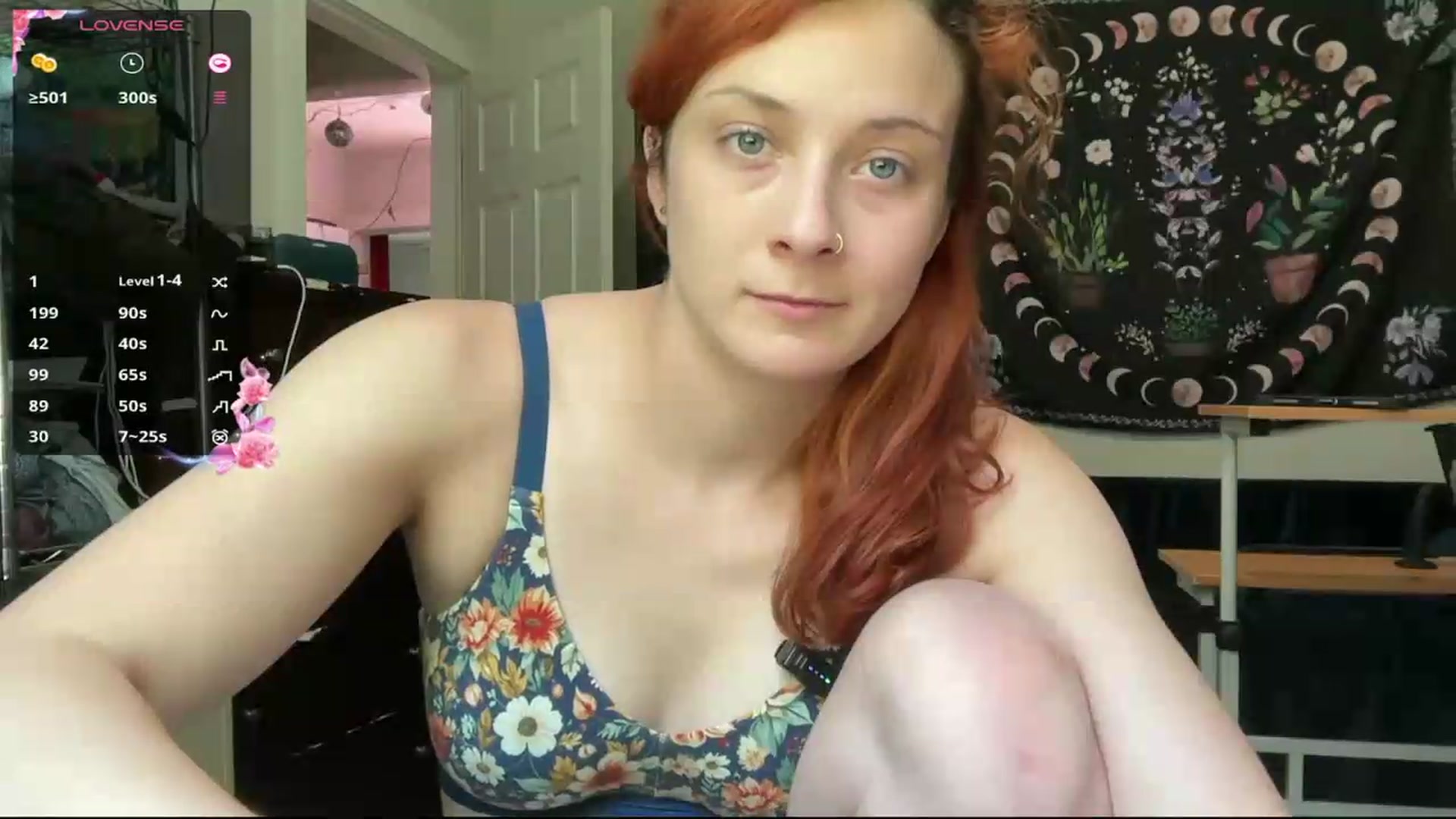 Gallery image thumbnail from AriaFields's myfreecams stream on, 06/04/2026, 19:29 image 9 of 20