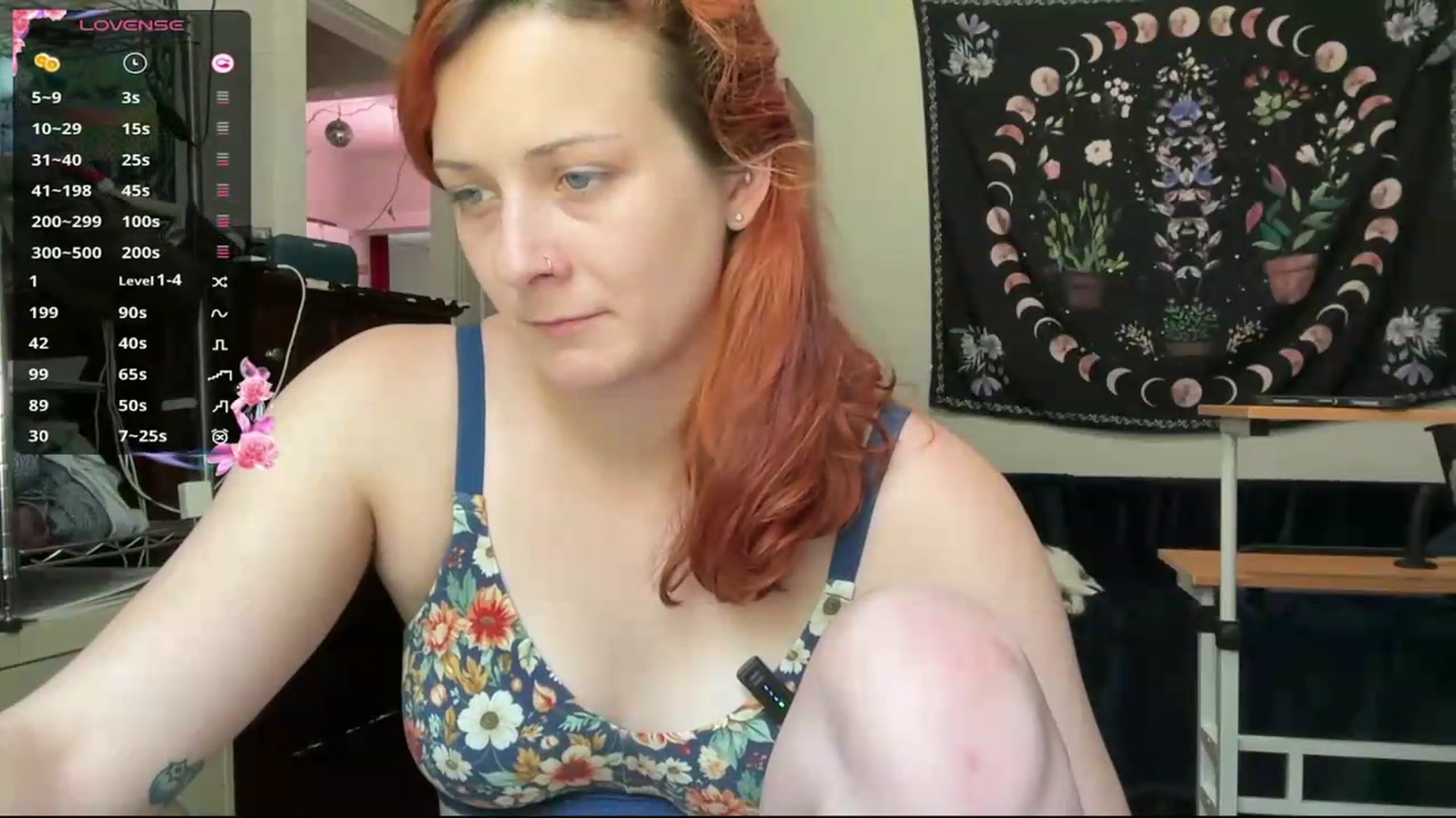 Gallery image thumbnail from AriaFields's myfreecams stream on, 06/04/2026, 19:29 image 10 of 20