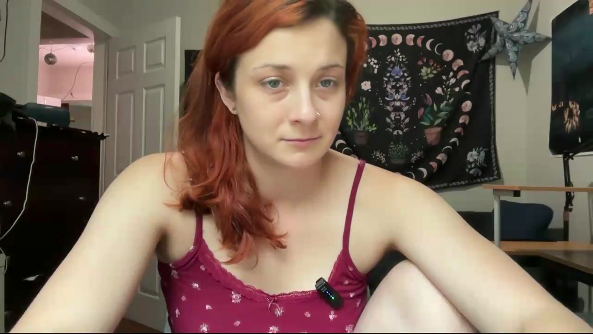 Gallery image thumbnail from AriaFields's myfreecams stream on, 06/08/2026, 20:17 image 4 of 20