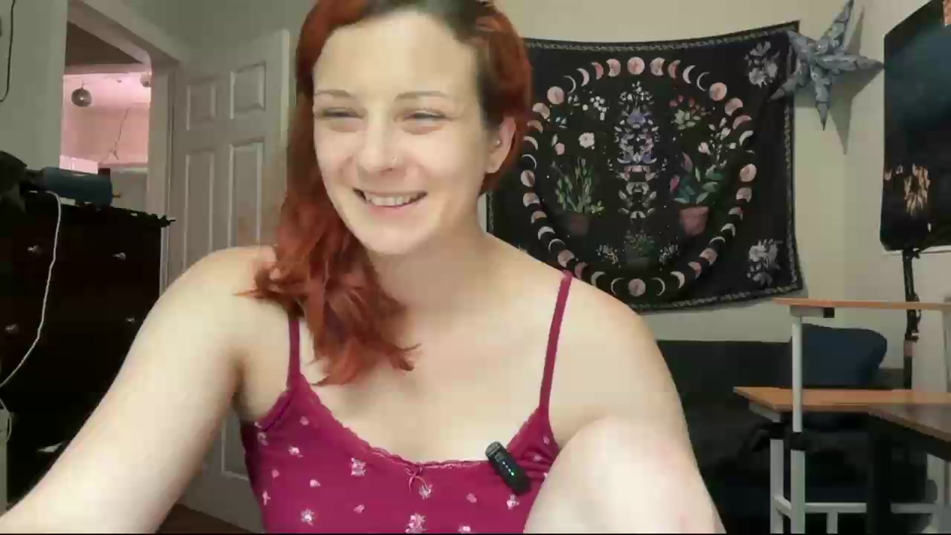 Gallery image thumbnail from AriaFields's myfreecams stream on, 06/08/2026, 20:17 image 1 of 20