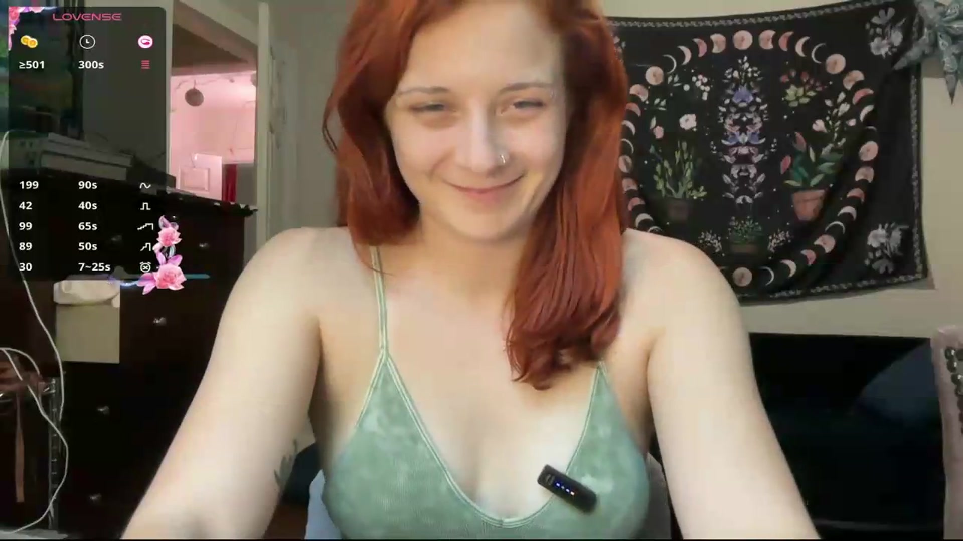 Gallery image thumbnail from AriaFields's myfreecams stream on, 07/06/2026, 23:45 image 12 of 20