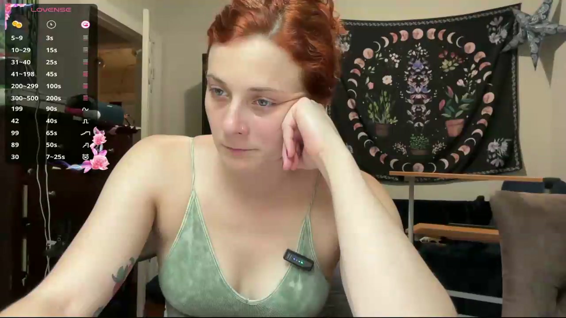 Gallery image thumbnail from AriaFields's myfreecams stream on, 07/09/2026, 22:22 image 14 of 20