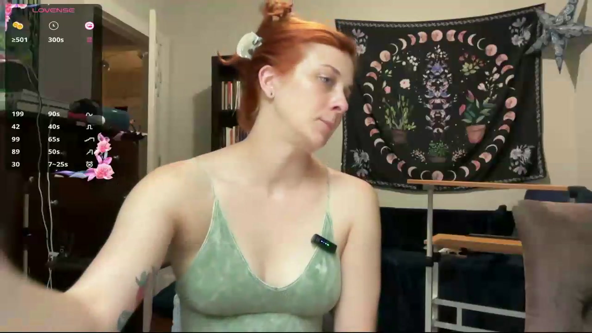 Gallery image thumbnail from AriaFields's myfreecams stream on, 07/09/2026, 22:22 image 15 of 20