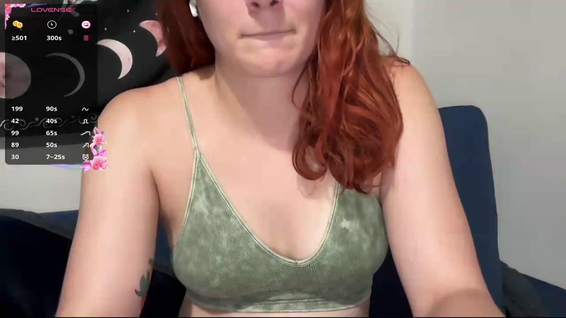 Gallery image thumbnail from AriaFields's myfreecams stream on, 07/10/2026, 01:29 image 5 of 20